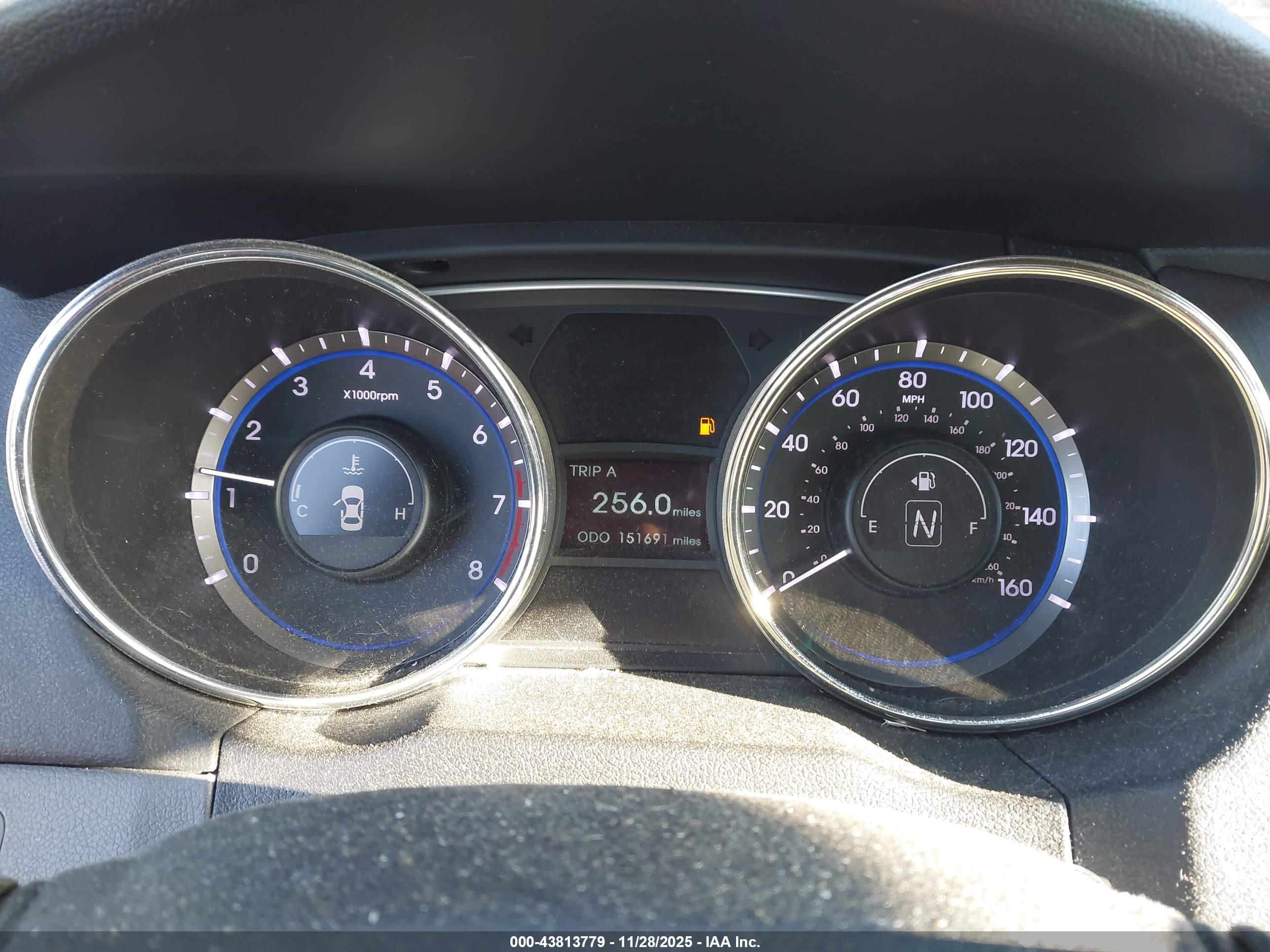 HYUNDAI SONATA image 7