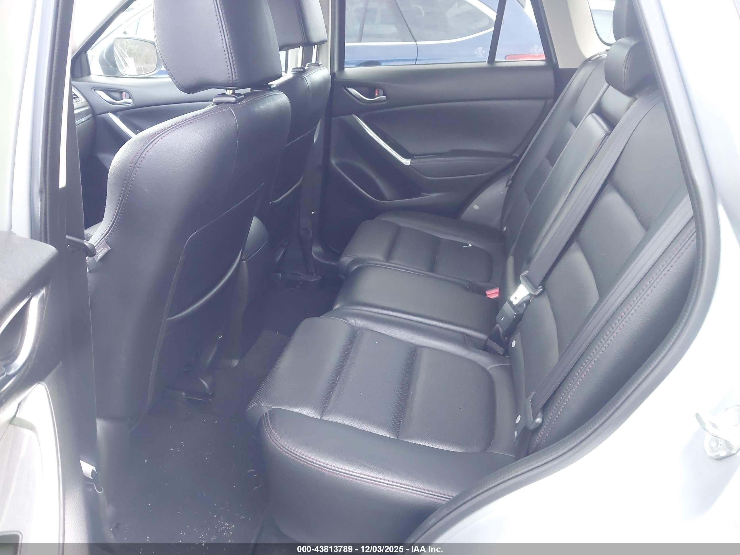 MAZDA CX-5 image 8
