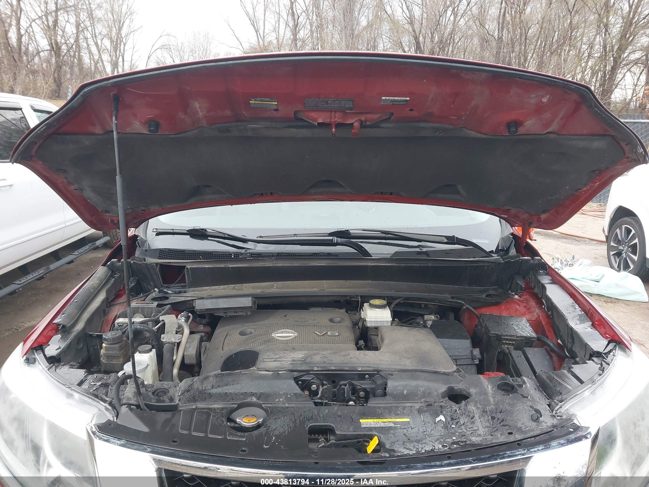 NISSAN PATHFINDER image 10