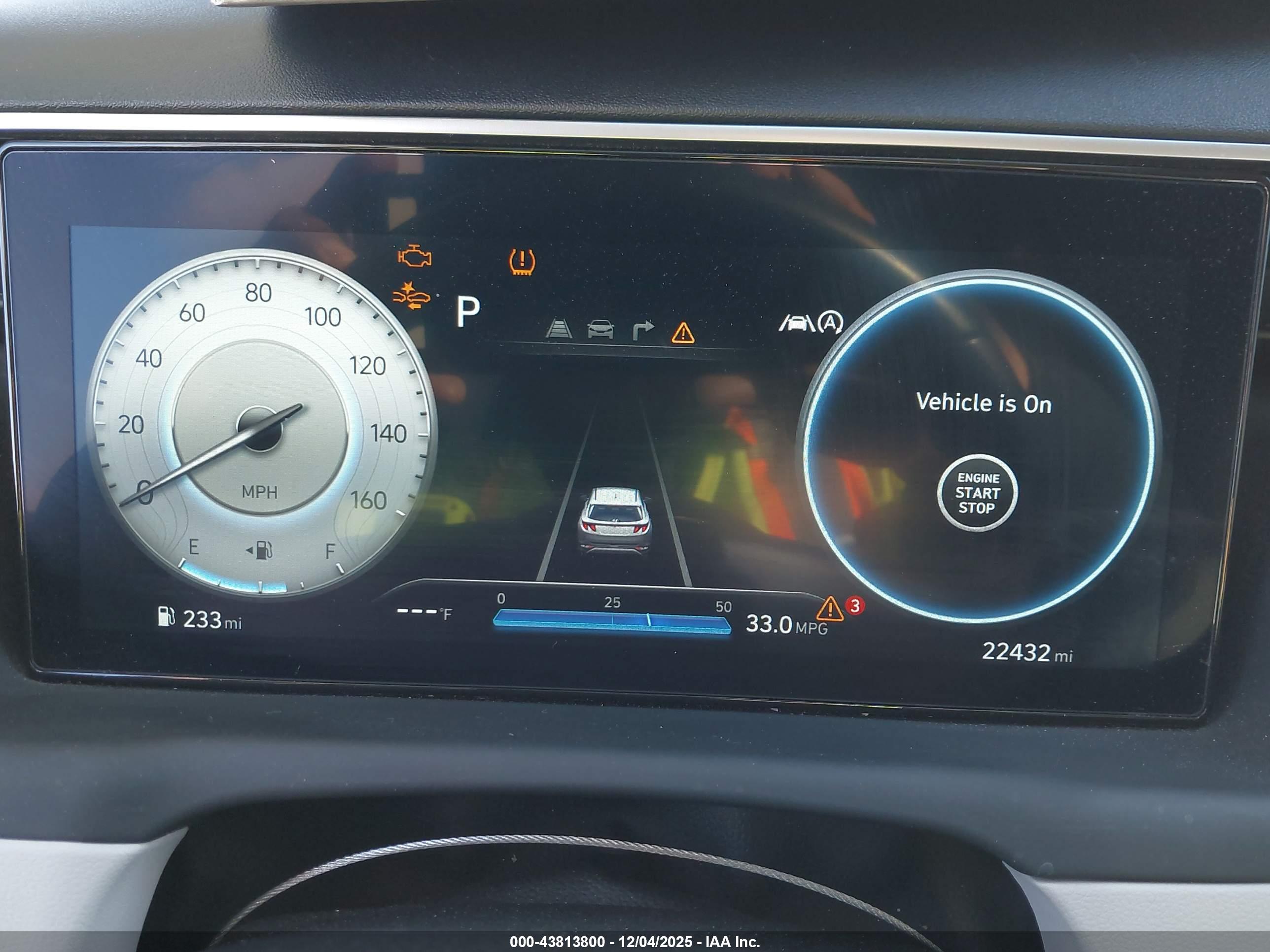 HYUNDAI TUCSON image 7