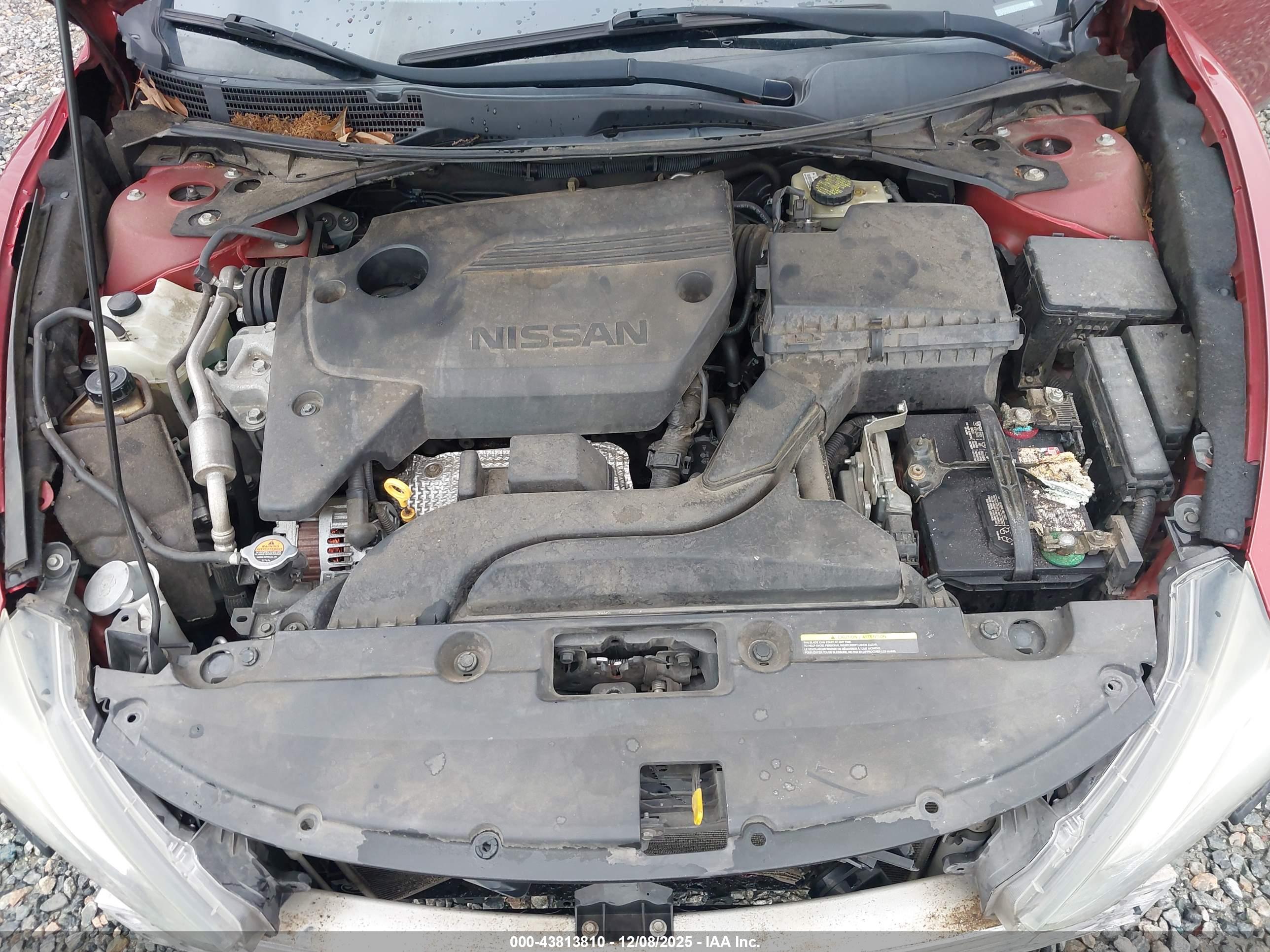 NISSAN ALTIMA image 10