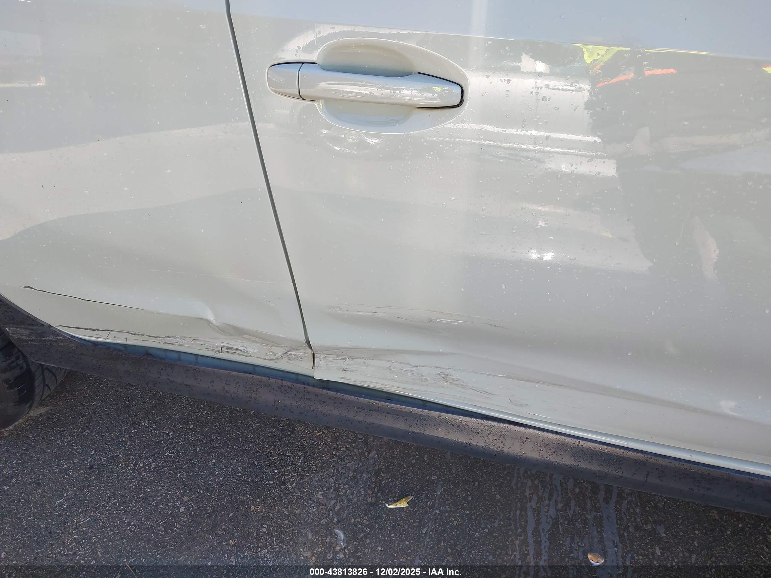 SUBARU CROSSTREK image 6