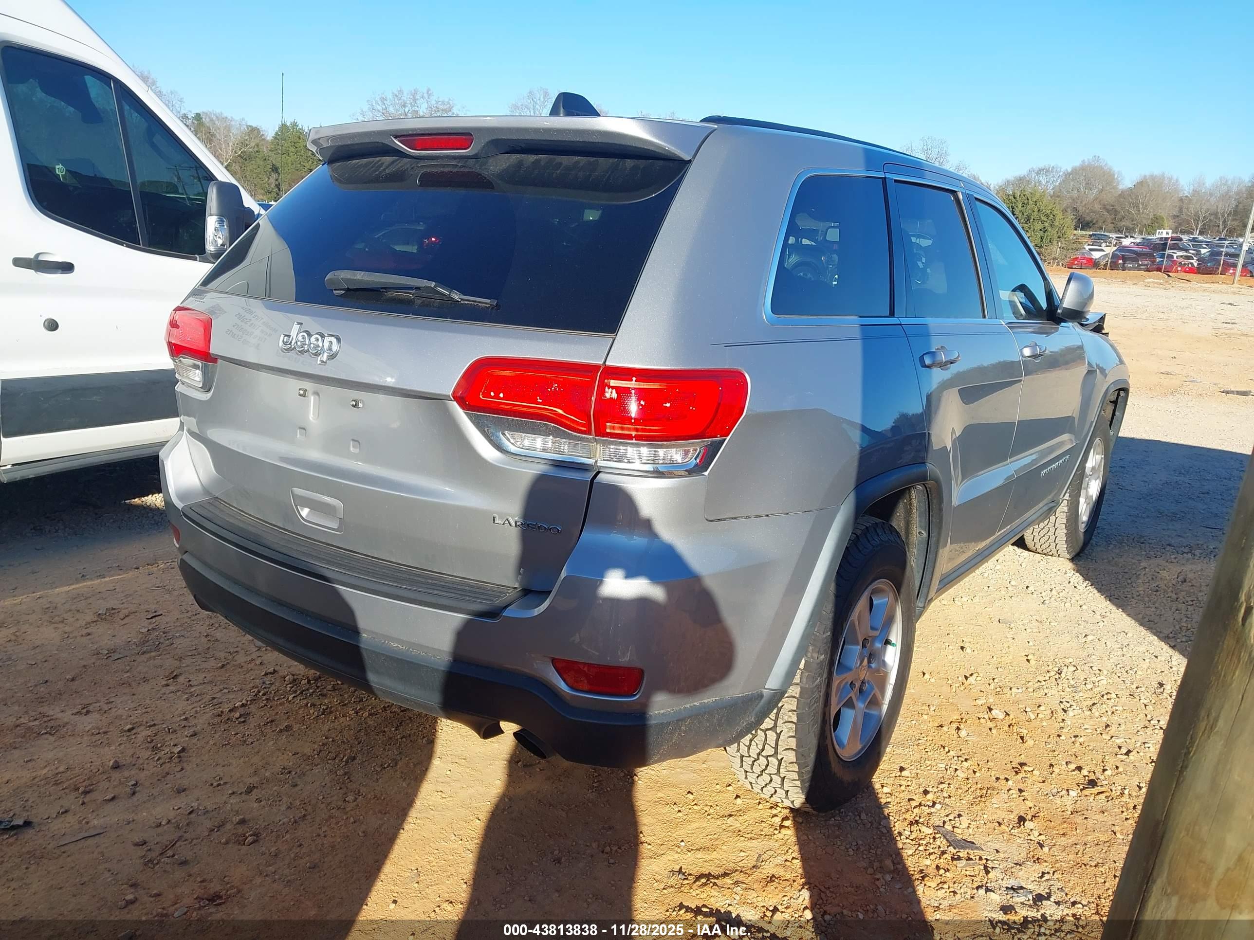 JEEP GRAND image 4