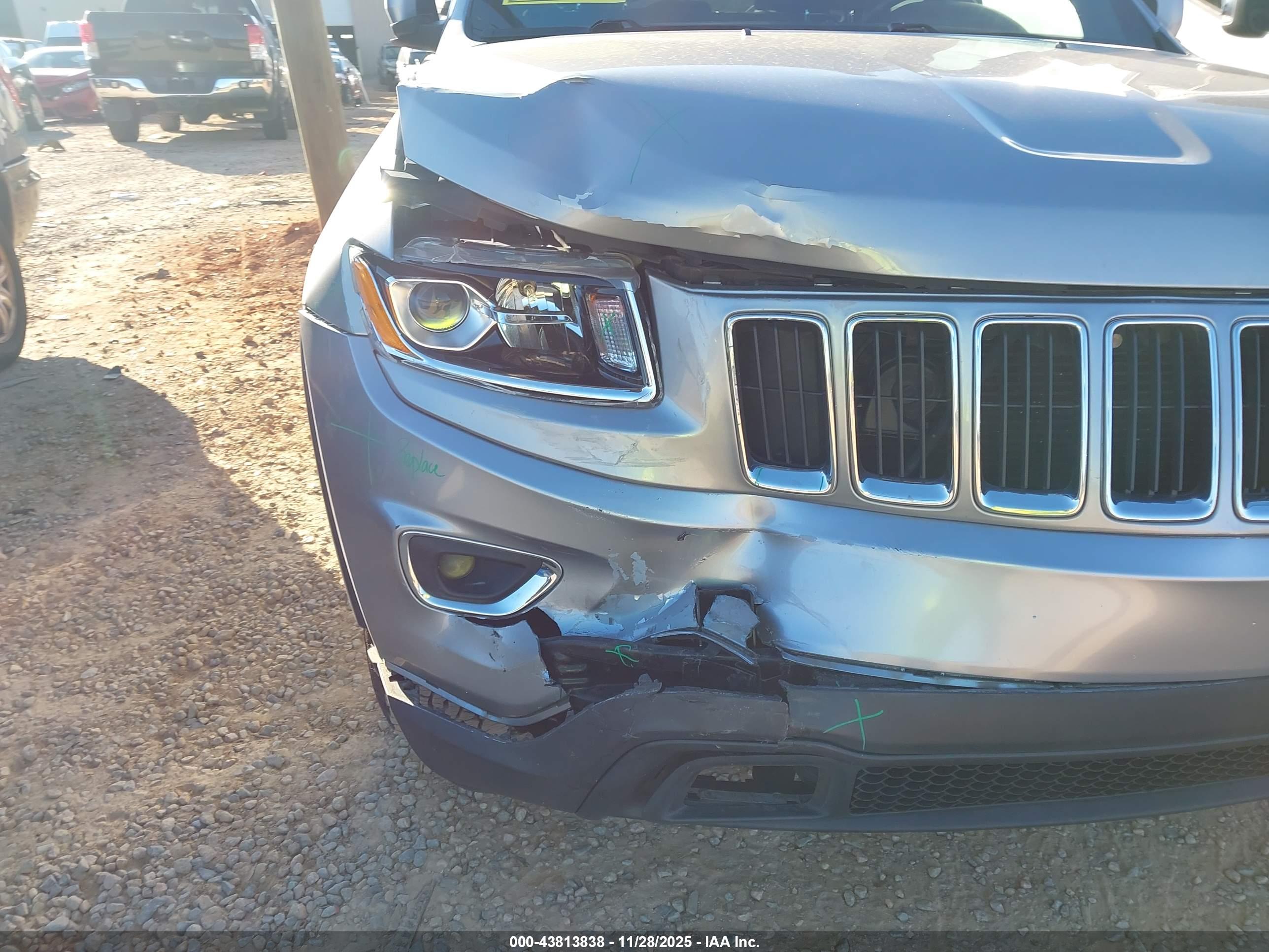 JEEP GRAND image 6
