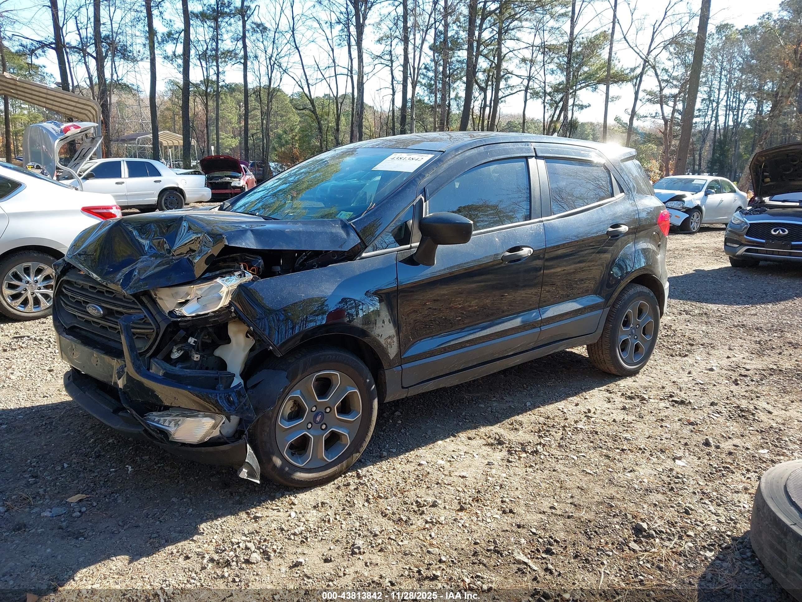 FORD ECOSPORT image 2