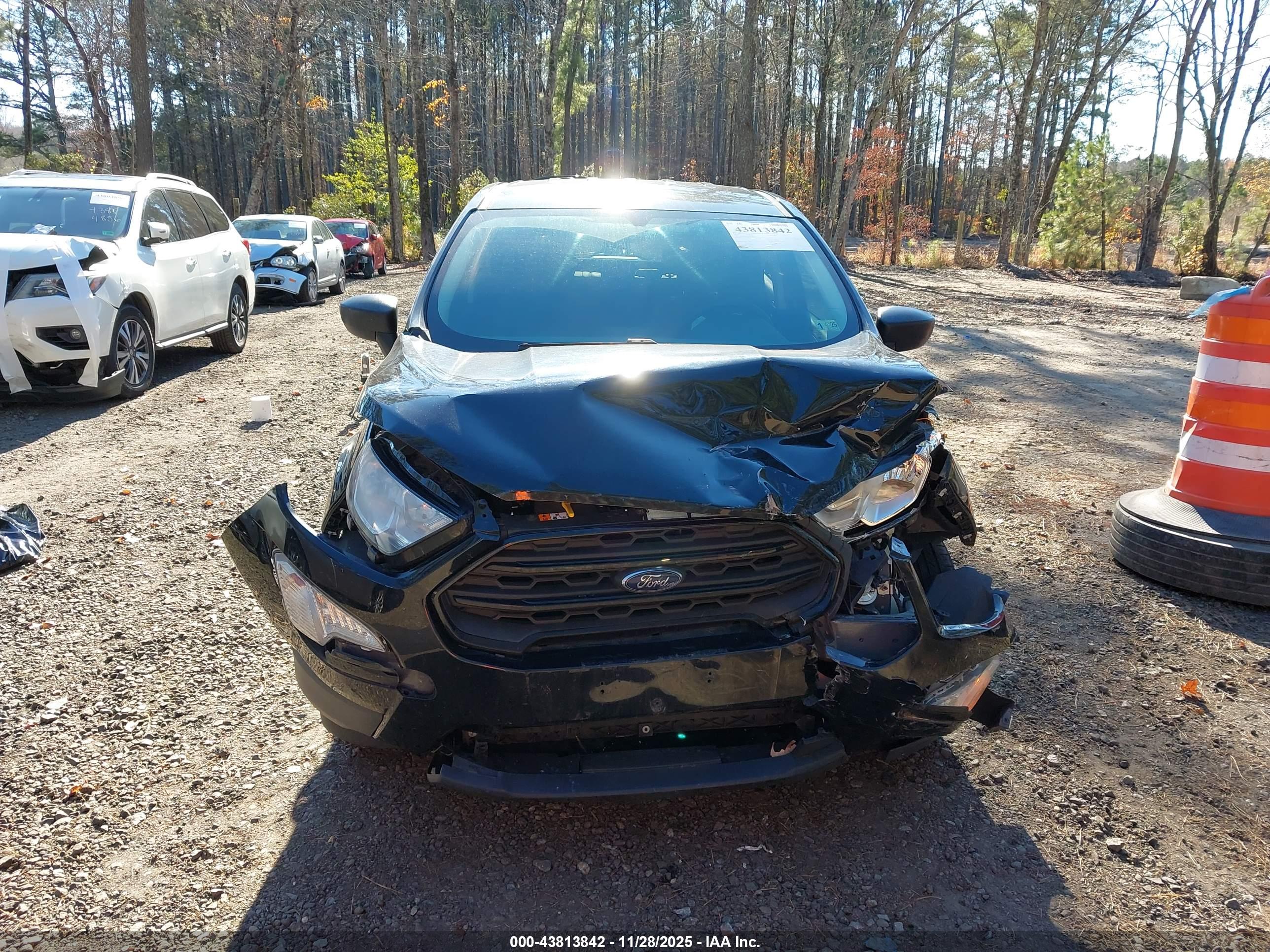 FORD ECOSPORT image 6