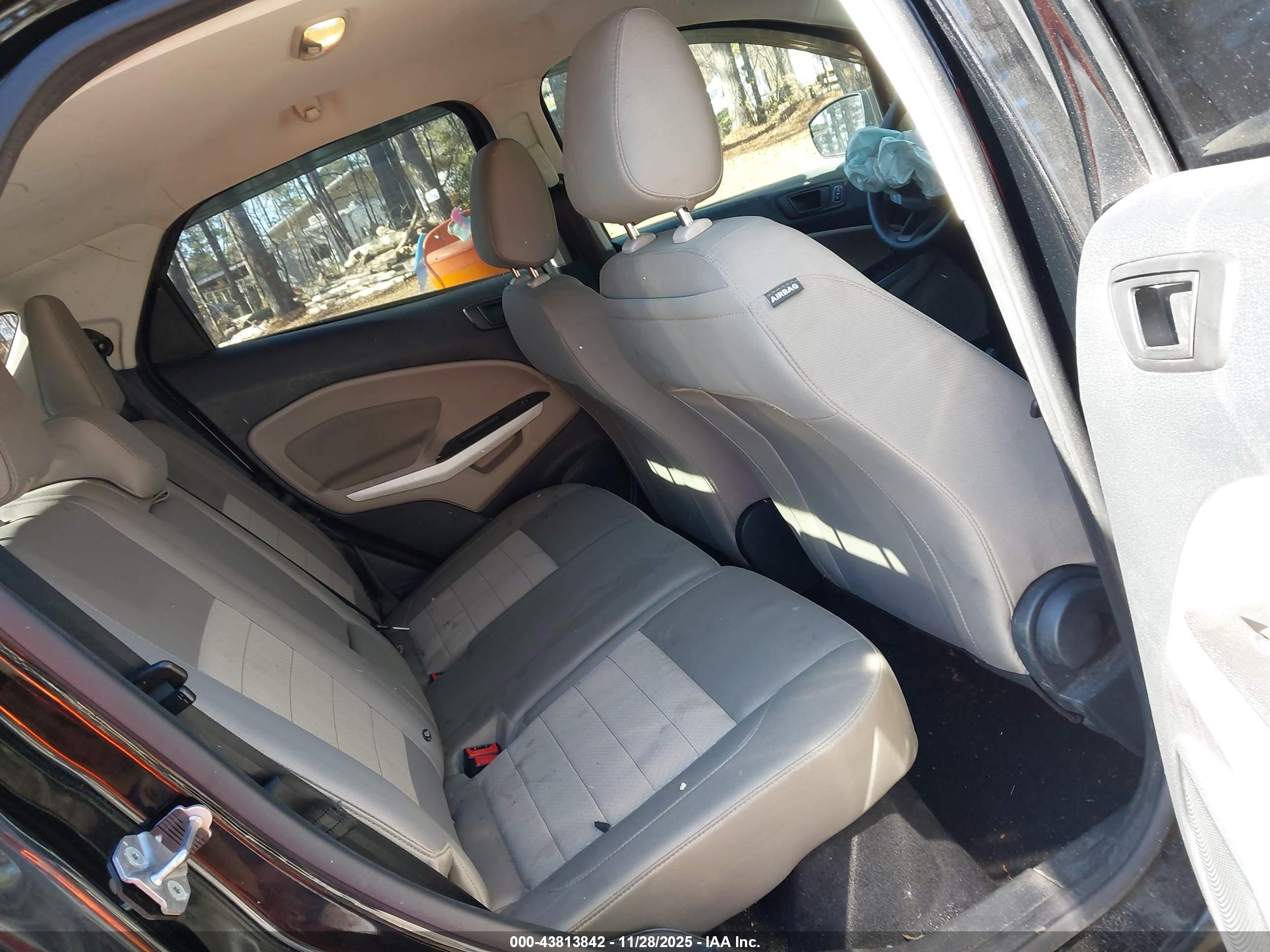 FORD ECOSPORT image 8