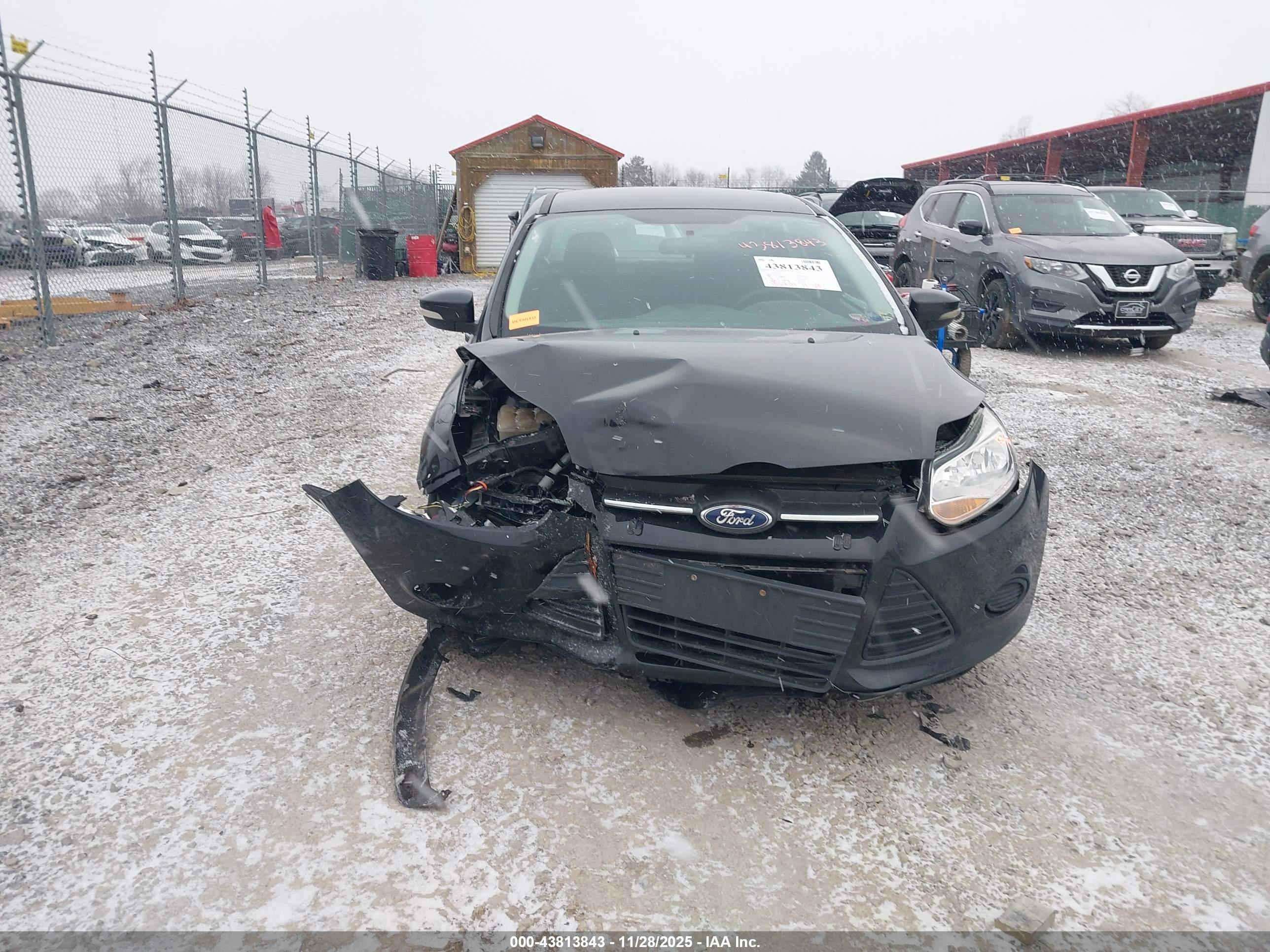 FORD FOCUS image 6