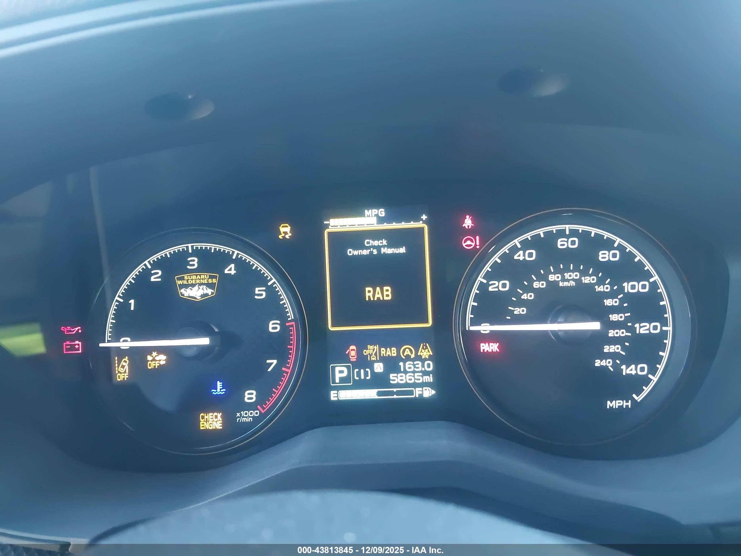 SUBARU FORESTER image 7