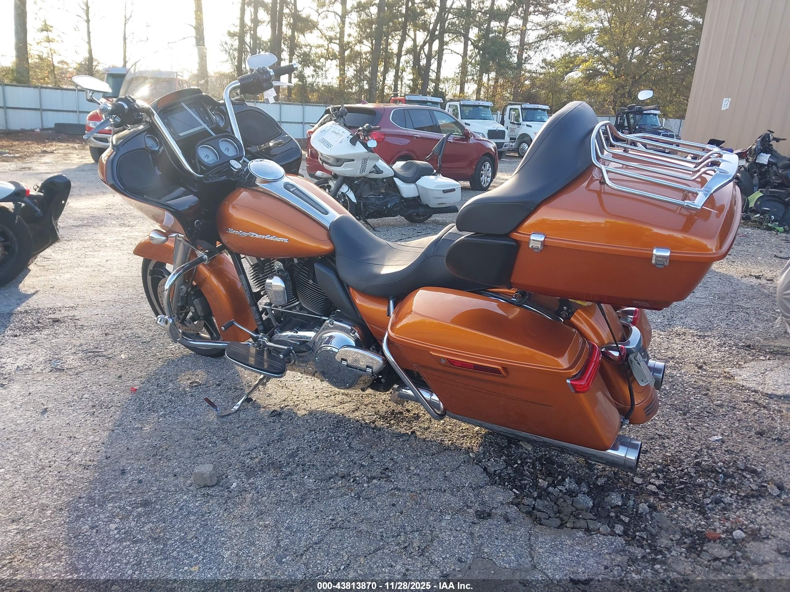 HARLEY-DAVIDSON FLTRXS image 3