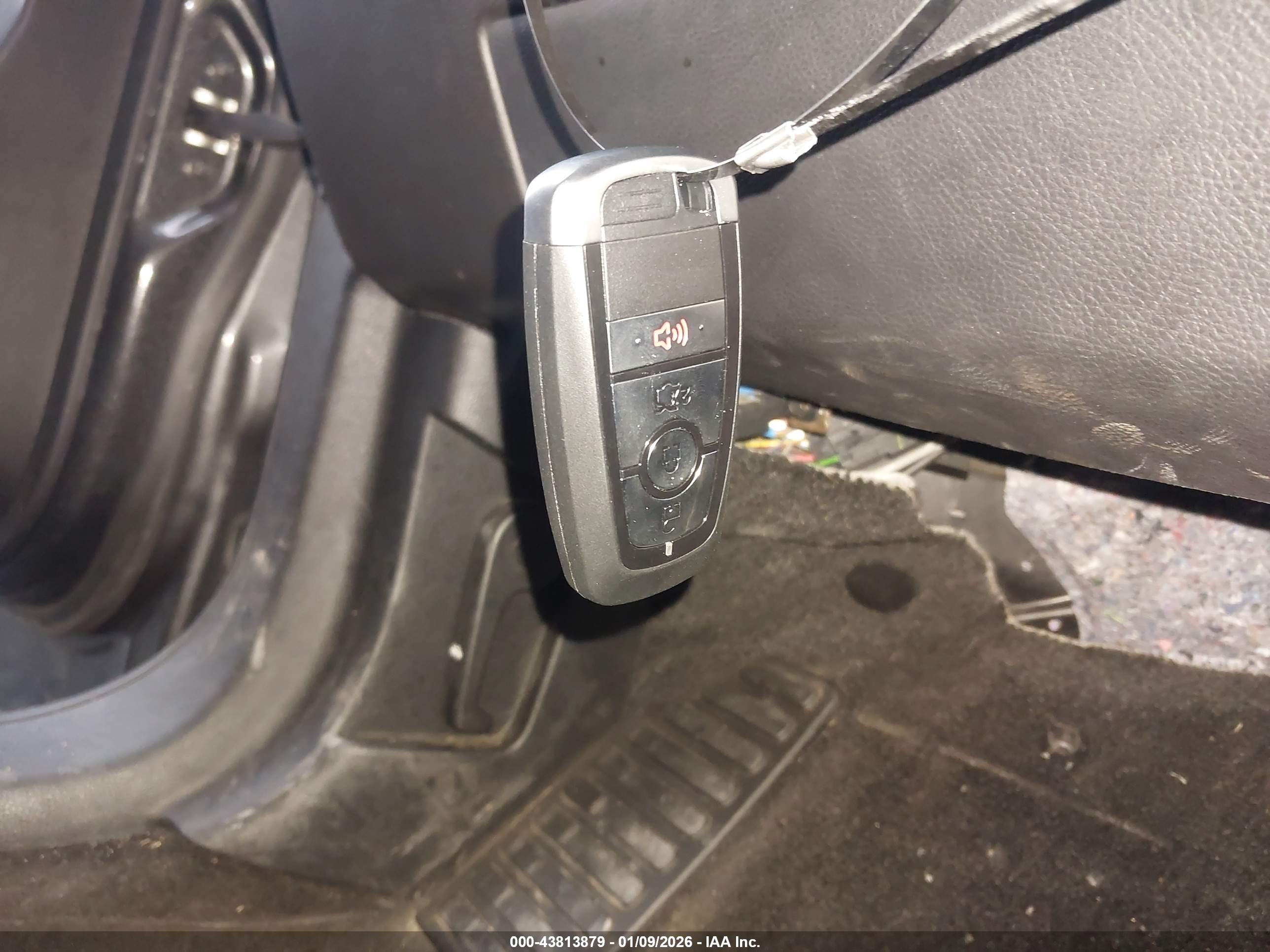 FORD EDGE image 11