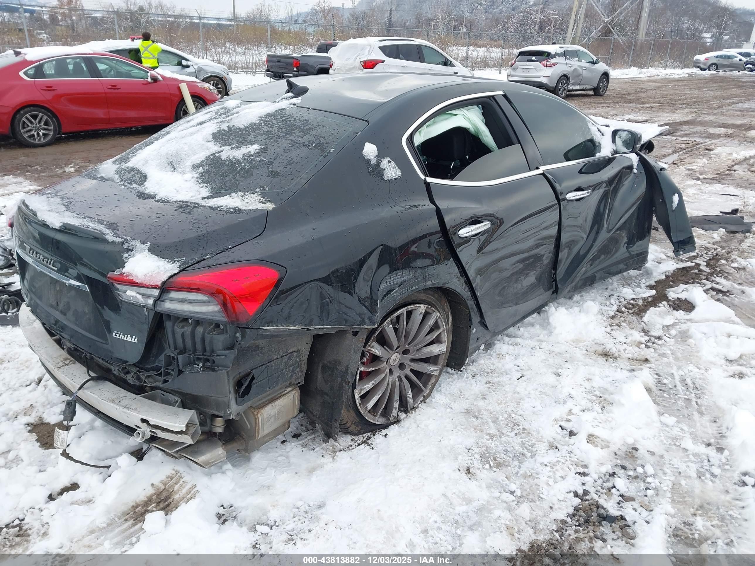 MASERATI GHIBLI image 4