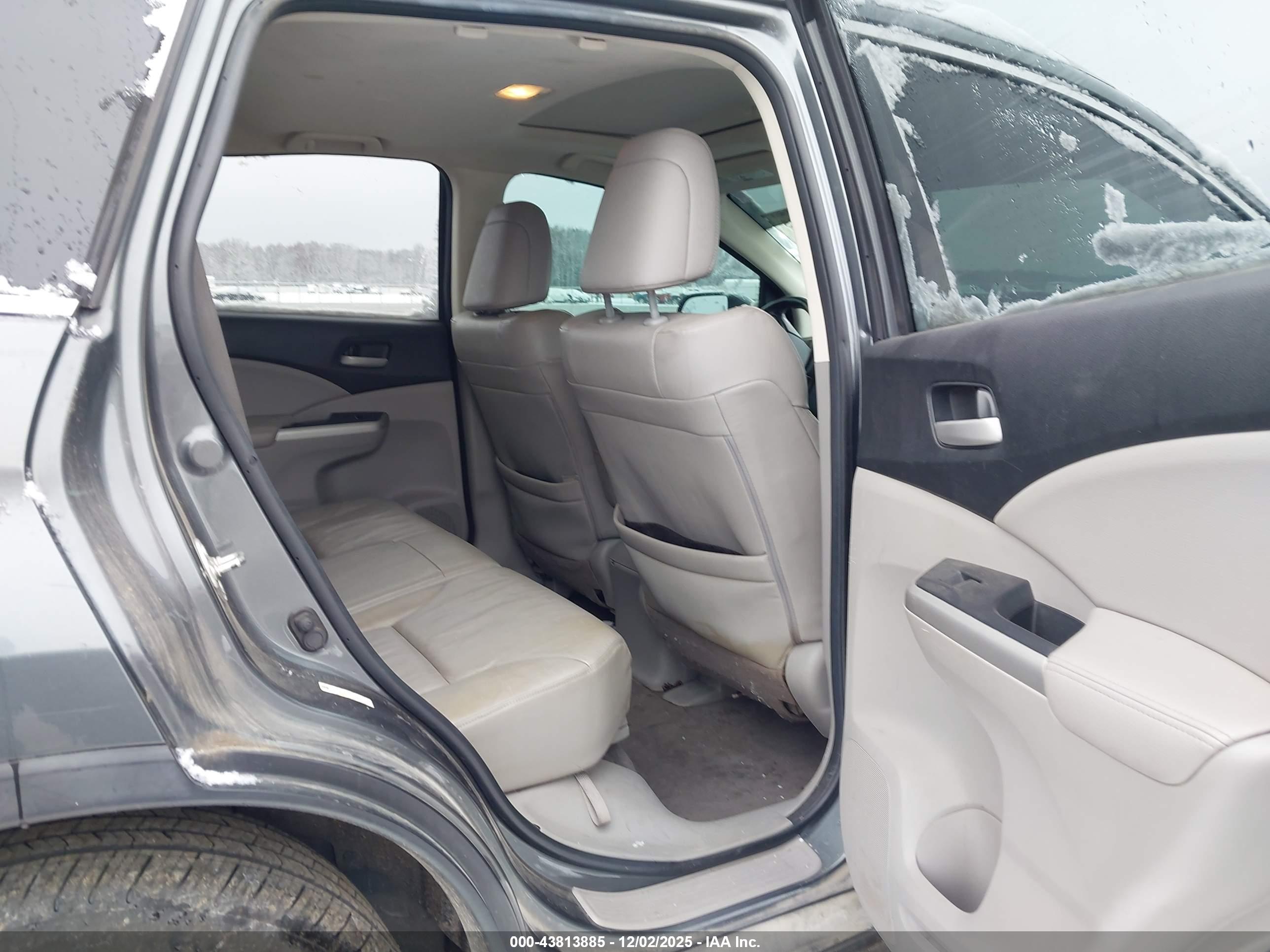 HONDA CR-V image 8