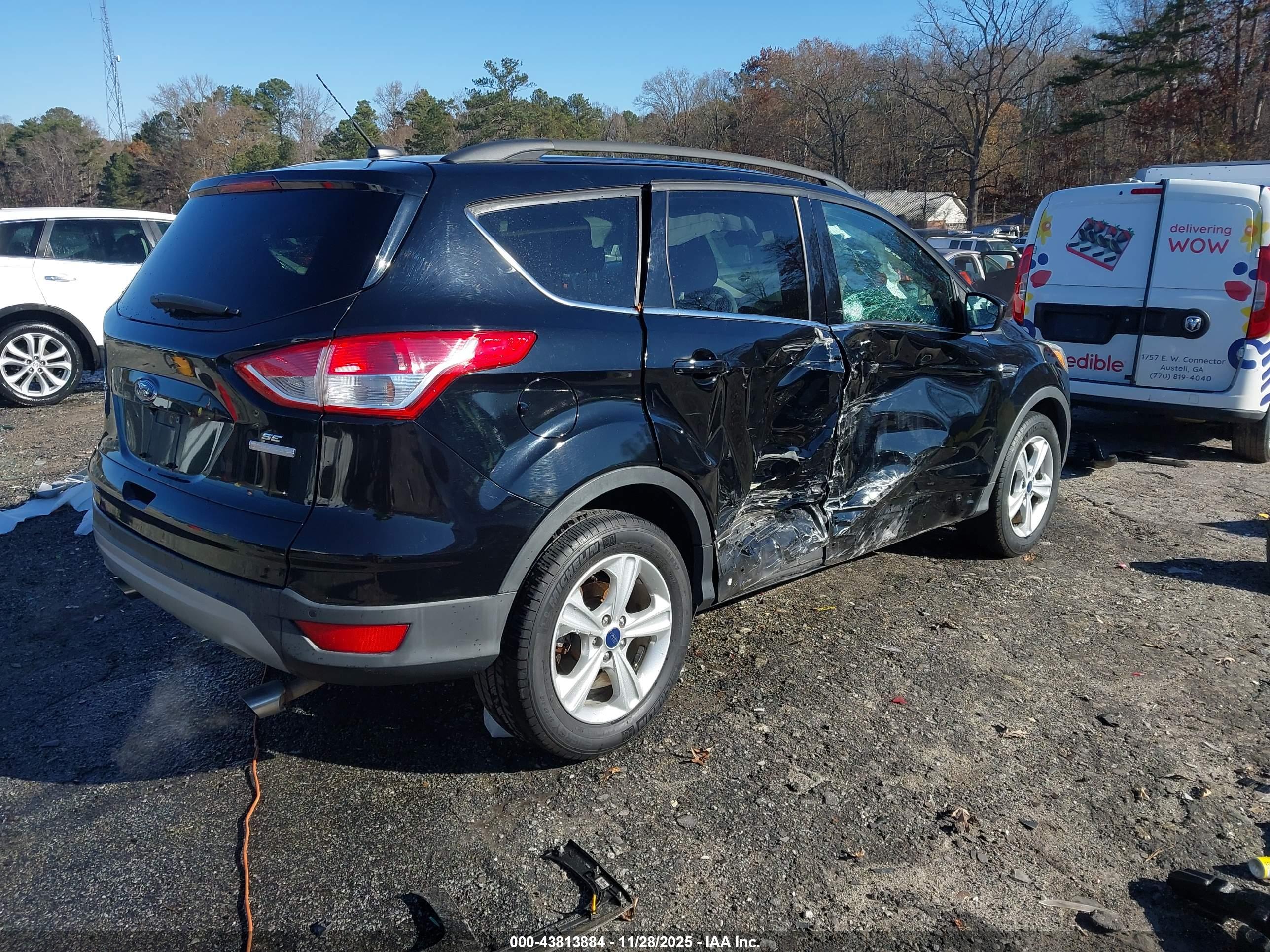 FORD ESCAPE image 4