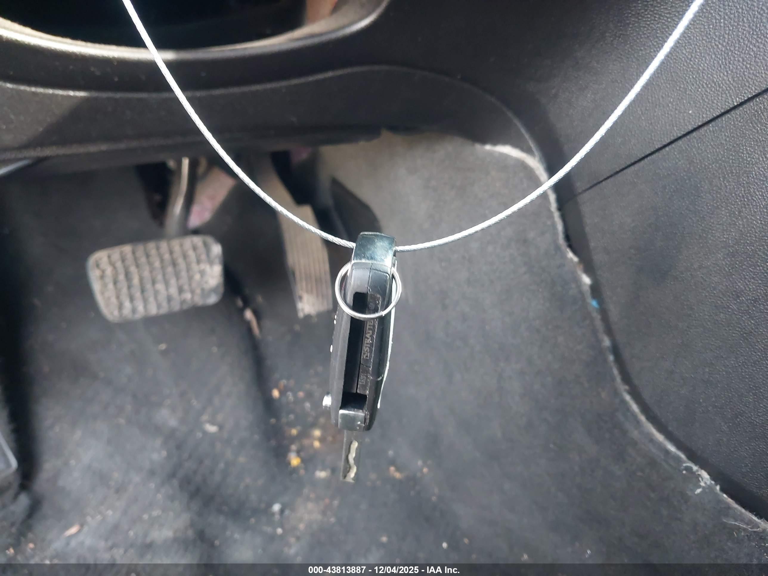 CHEVROLET MALIBU image 11
