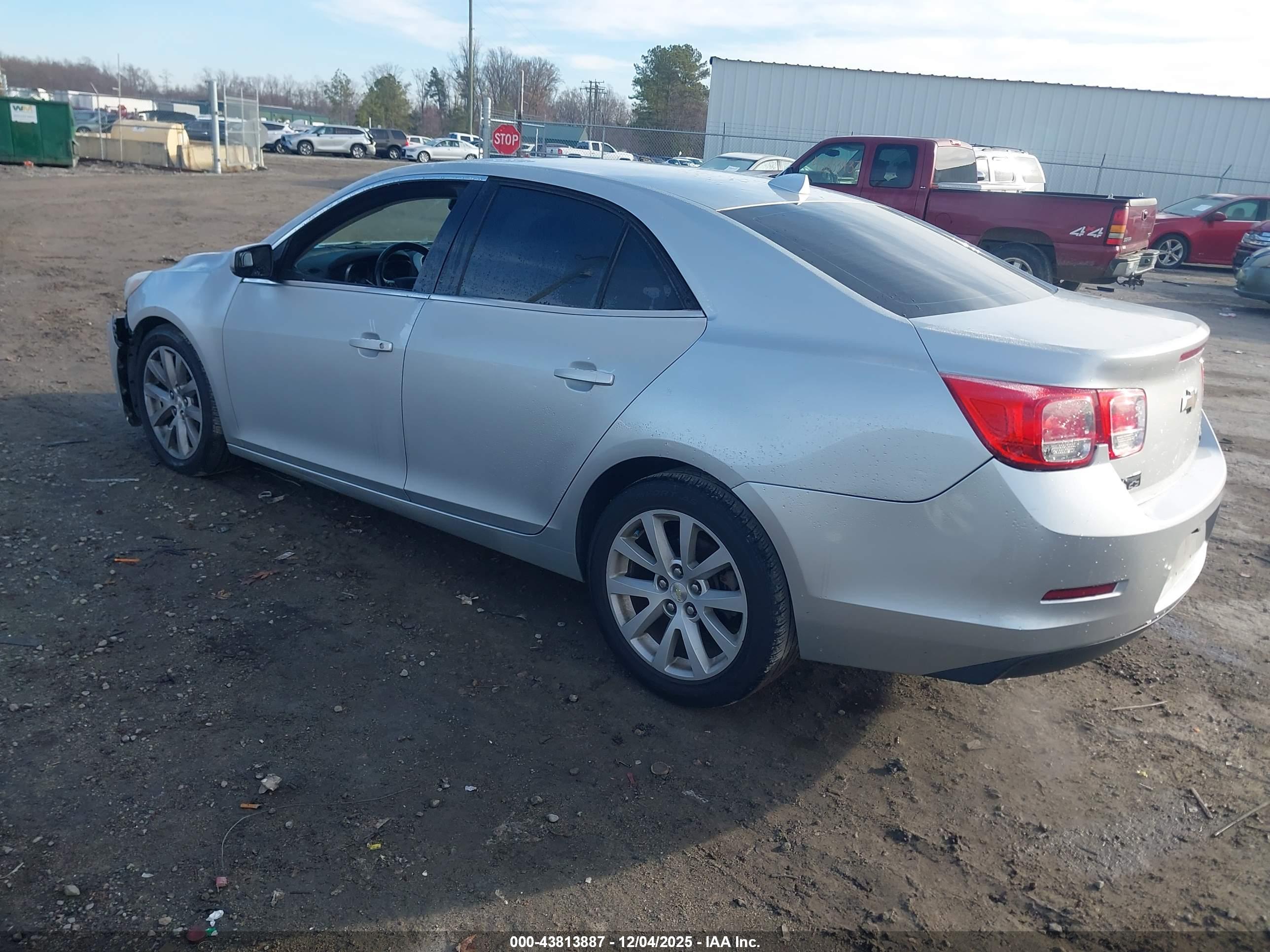 CHEVROLET MALIBU image 3