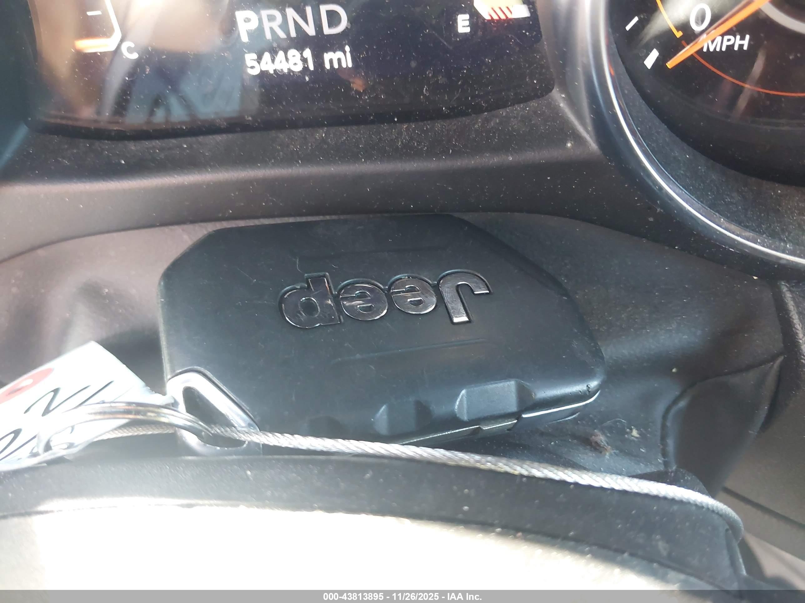 JEEP WRANGLER image 11