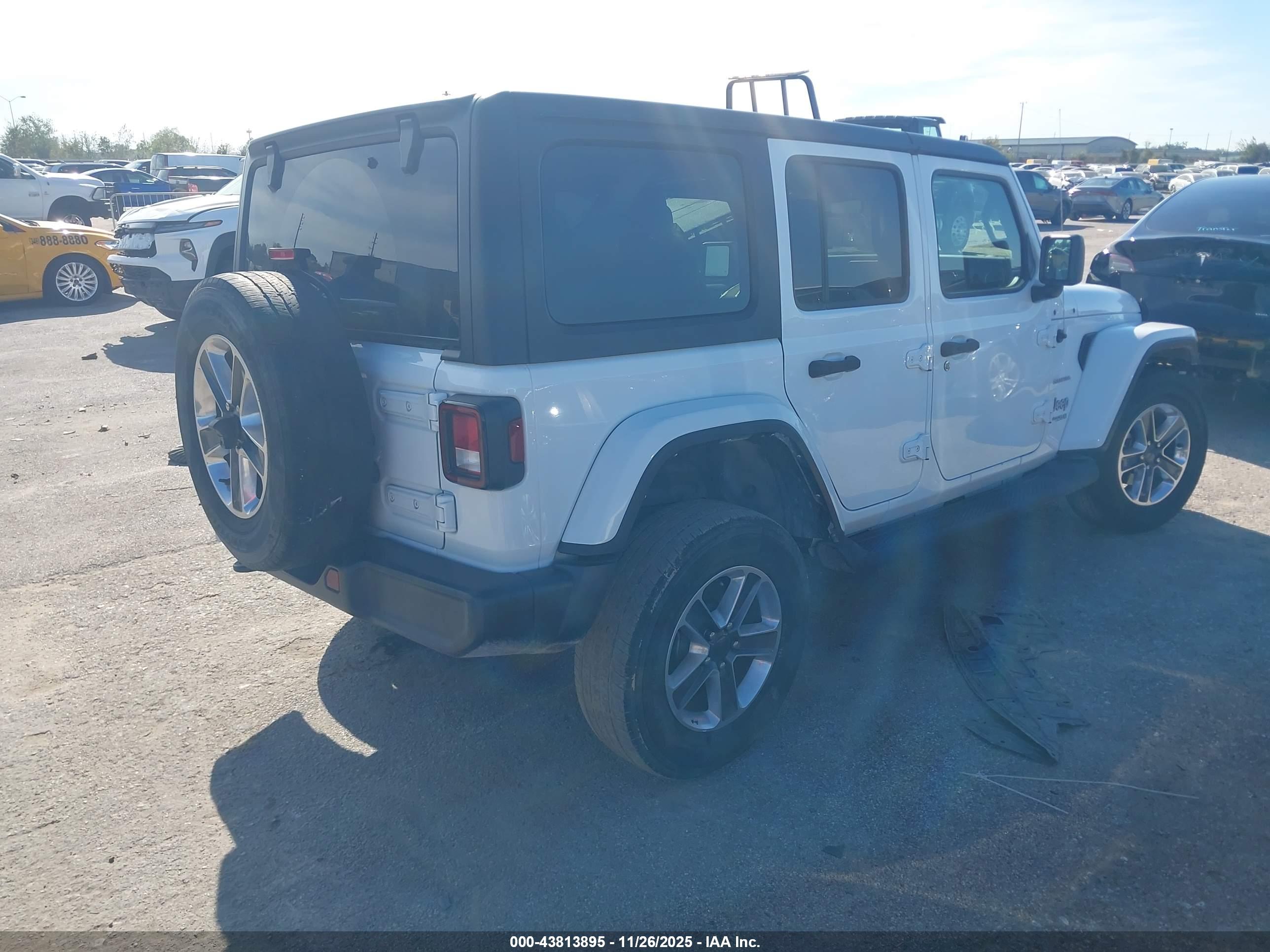 JEEP WRANGLER image 4