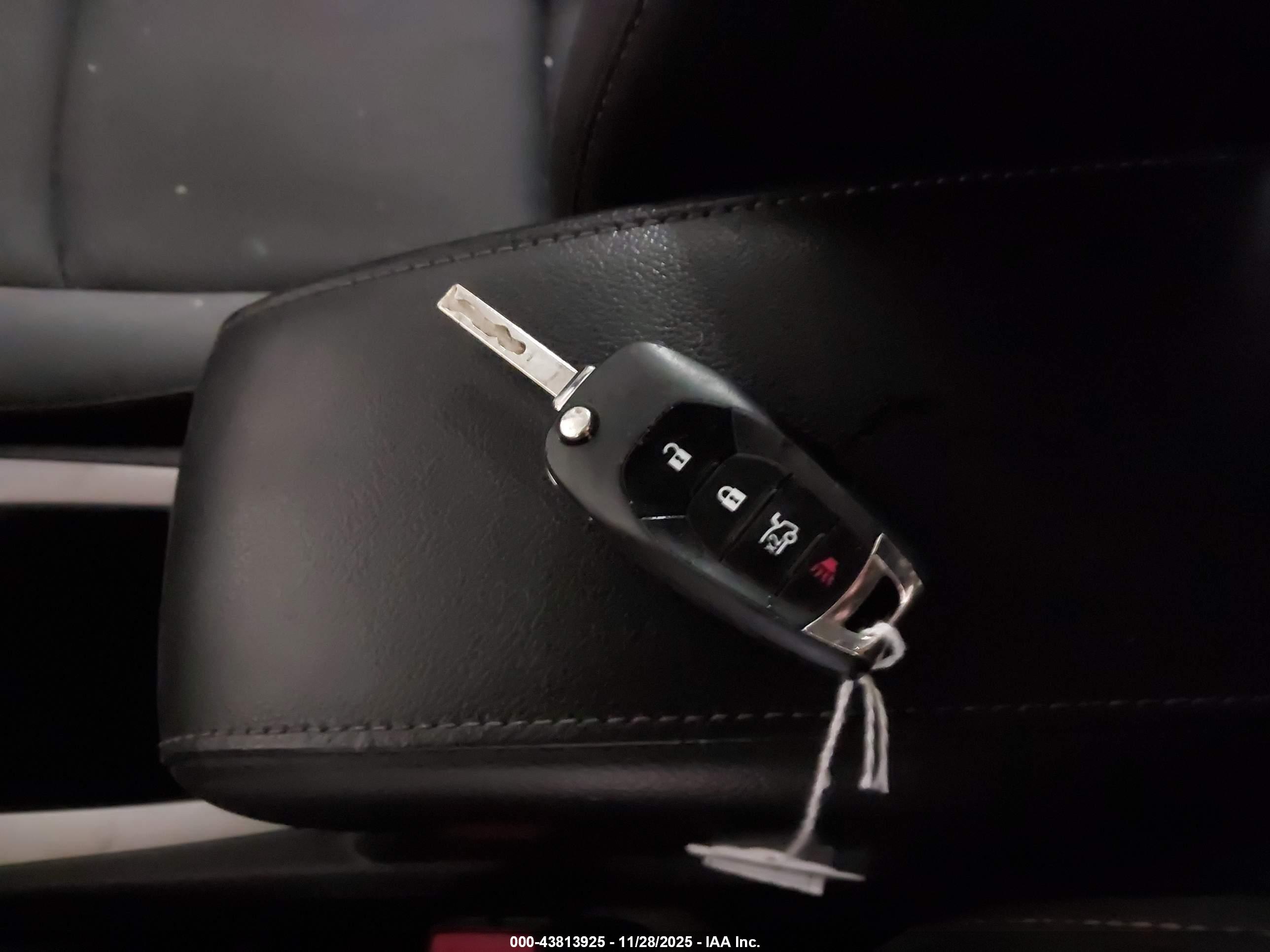 CHEVROLET CRUZE image 11