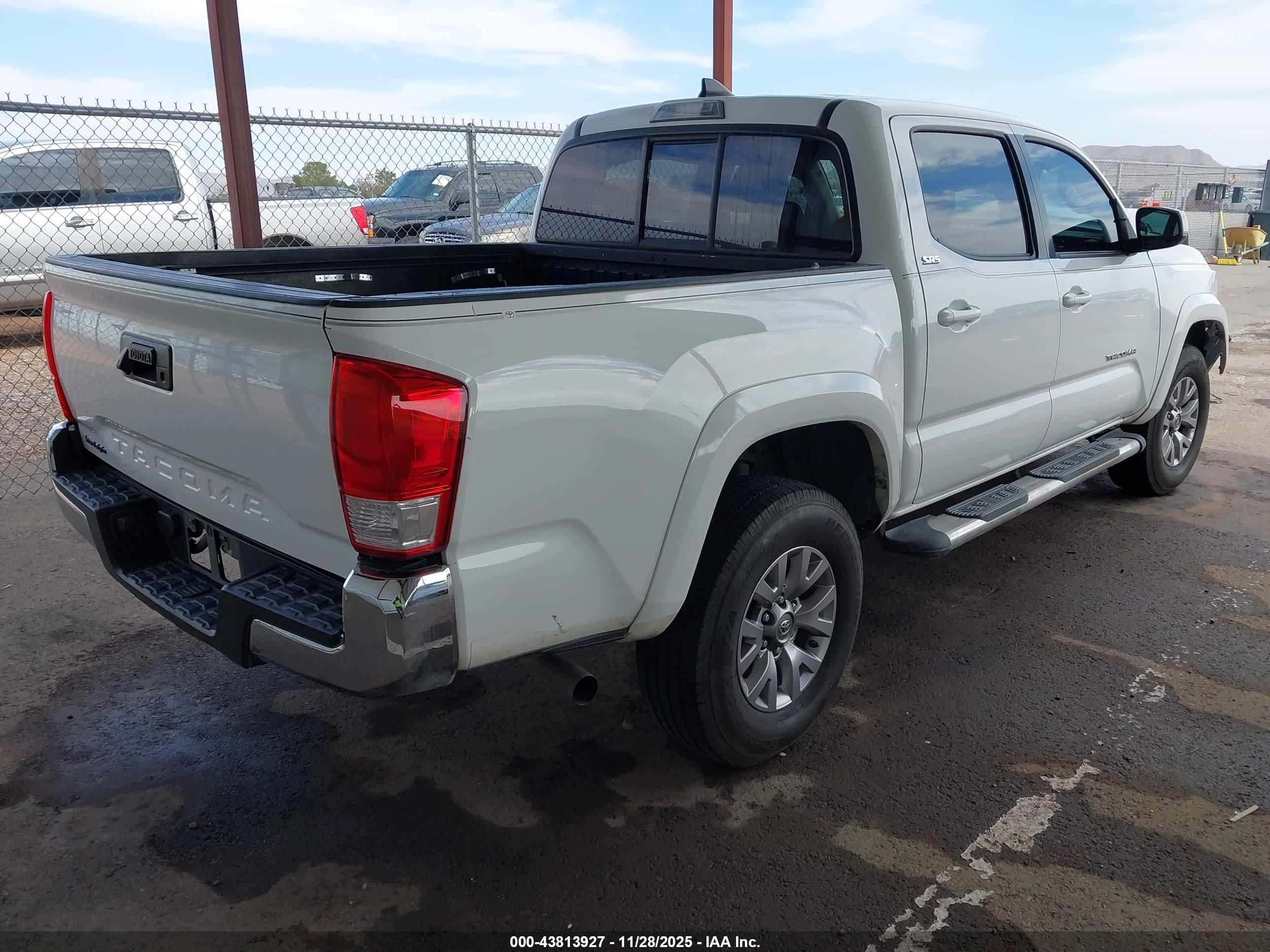 TOYOTA TACOMA image 4