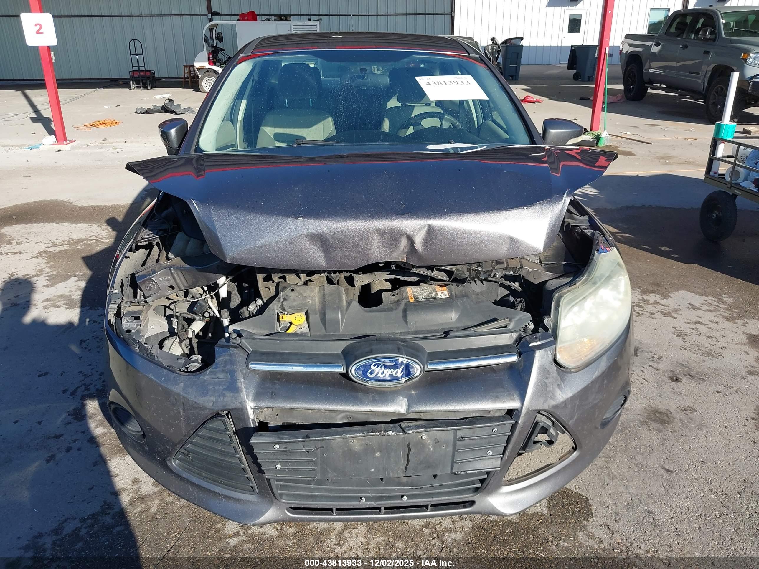 FORD FOCUS image 6