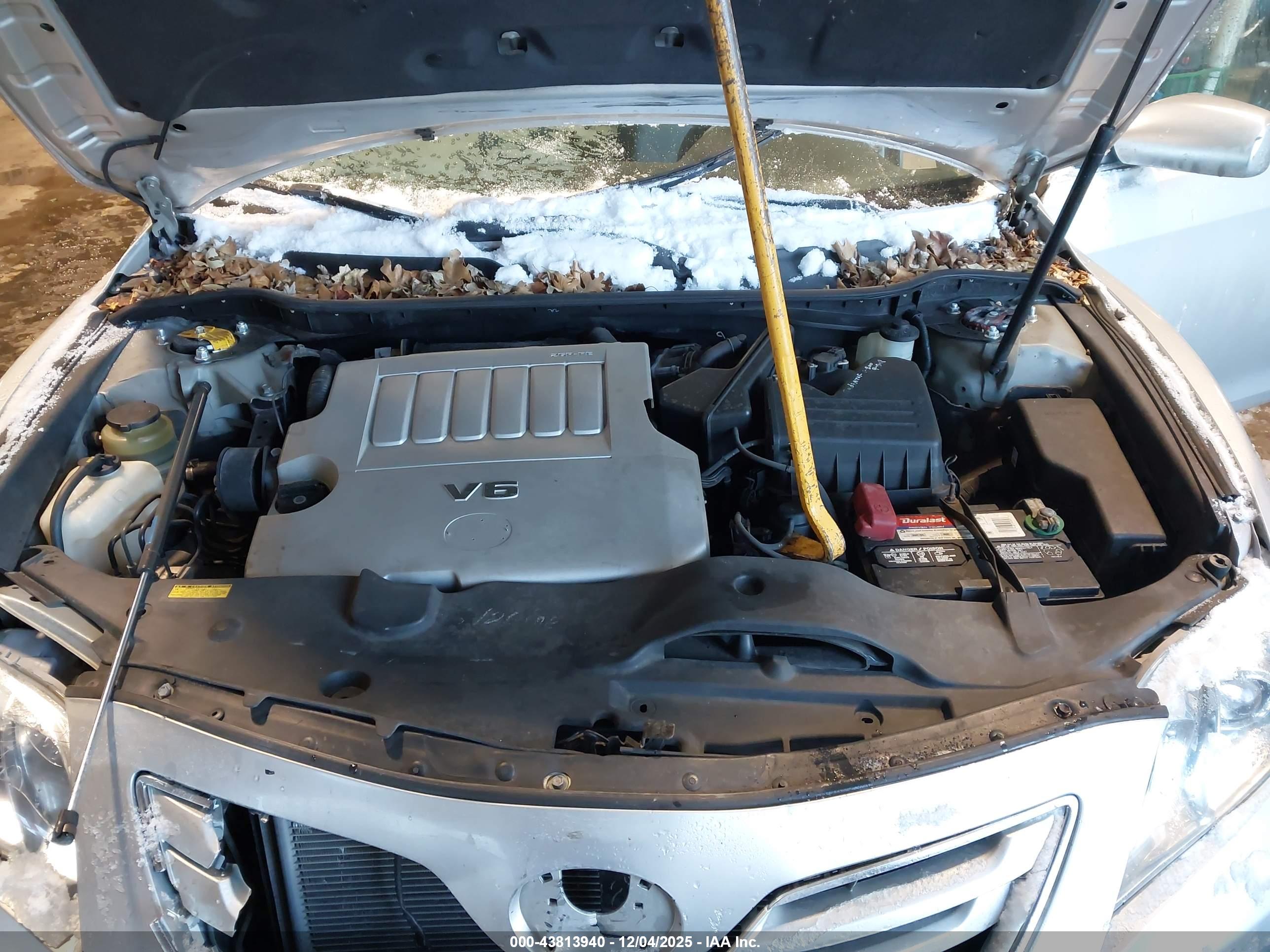 TOYOTA CAMRY image 10