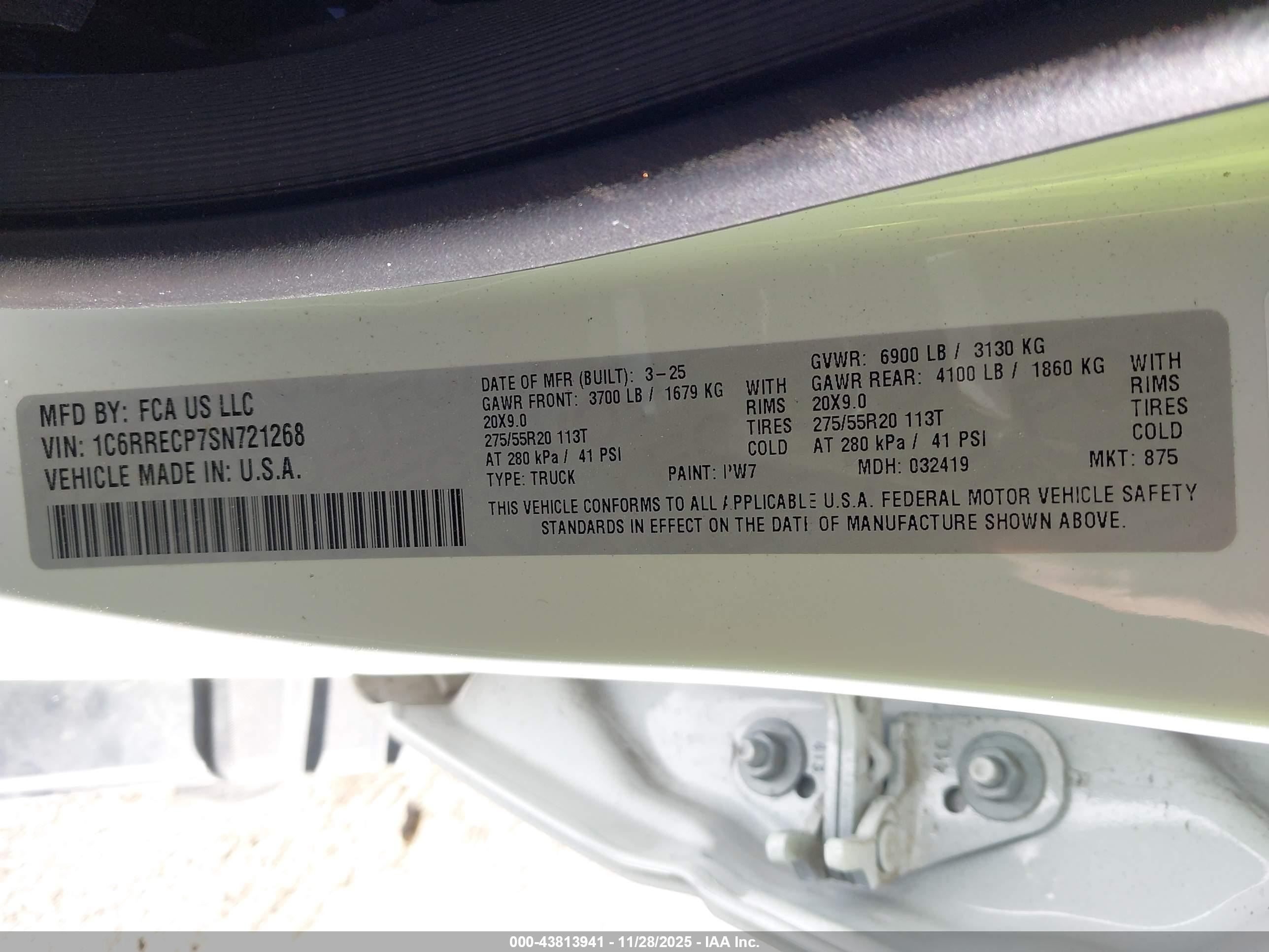 RAM 1500 image 9