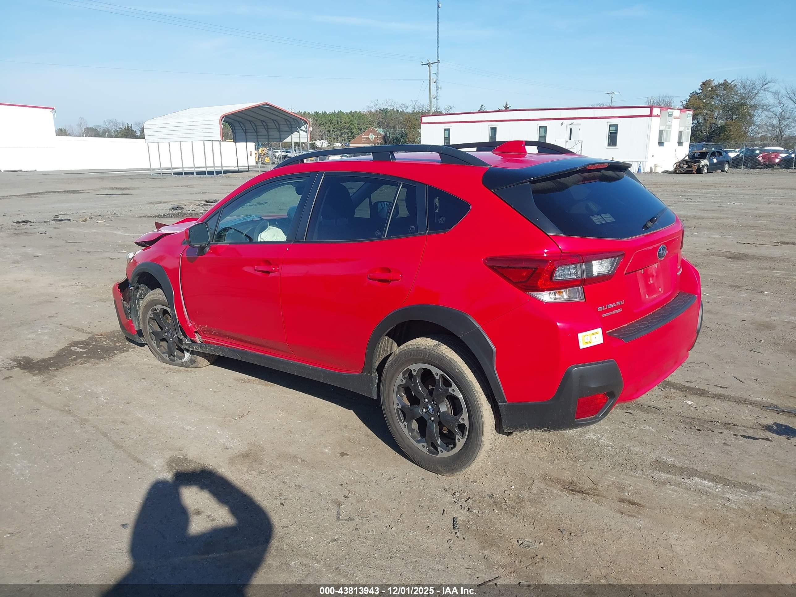 SUBARU CROSSTREK image 3