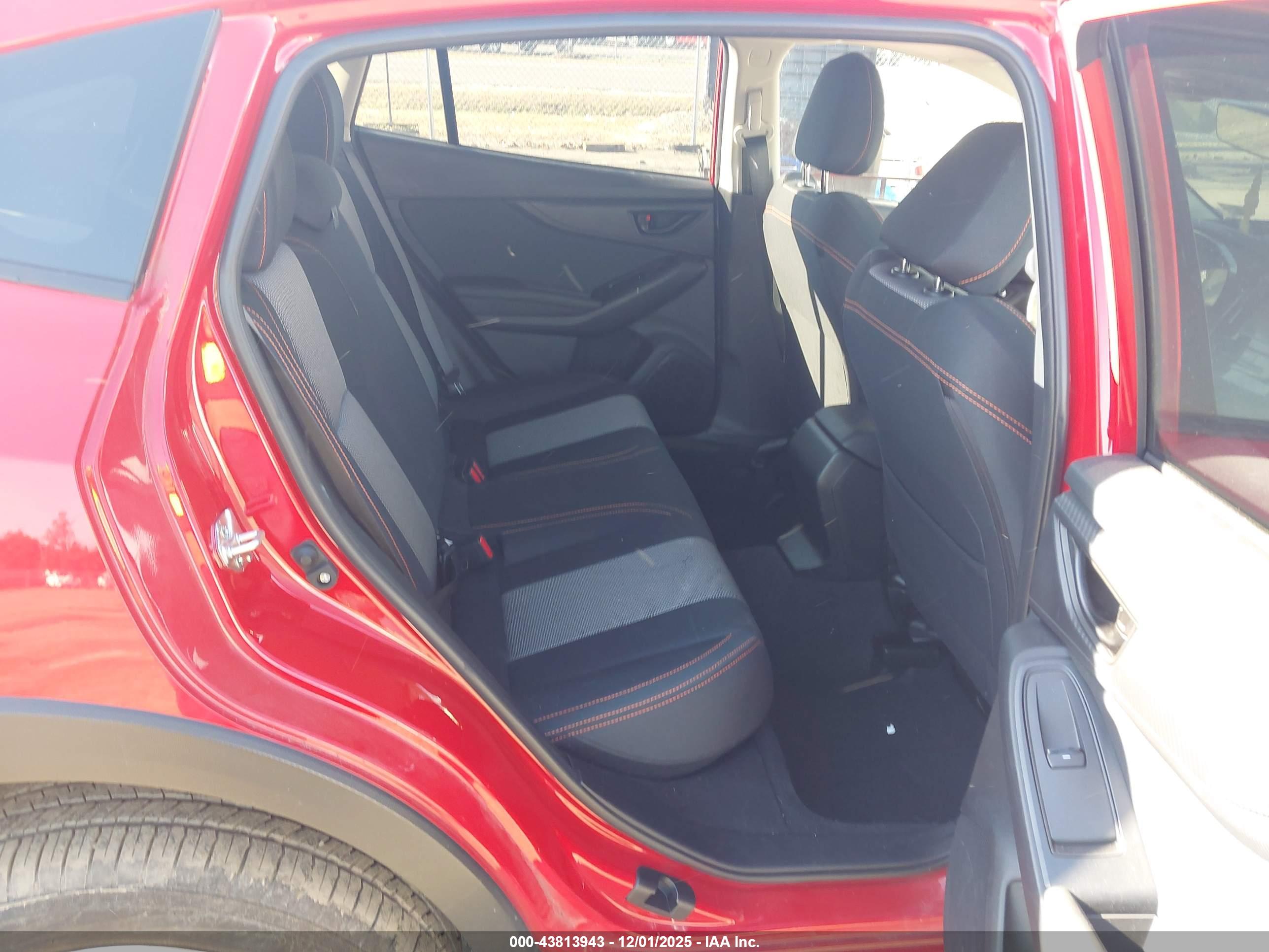 SUBARU CROSSTREK image 8