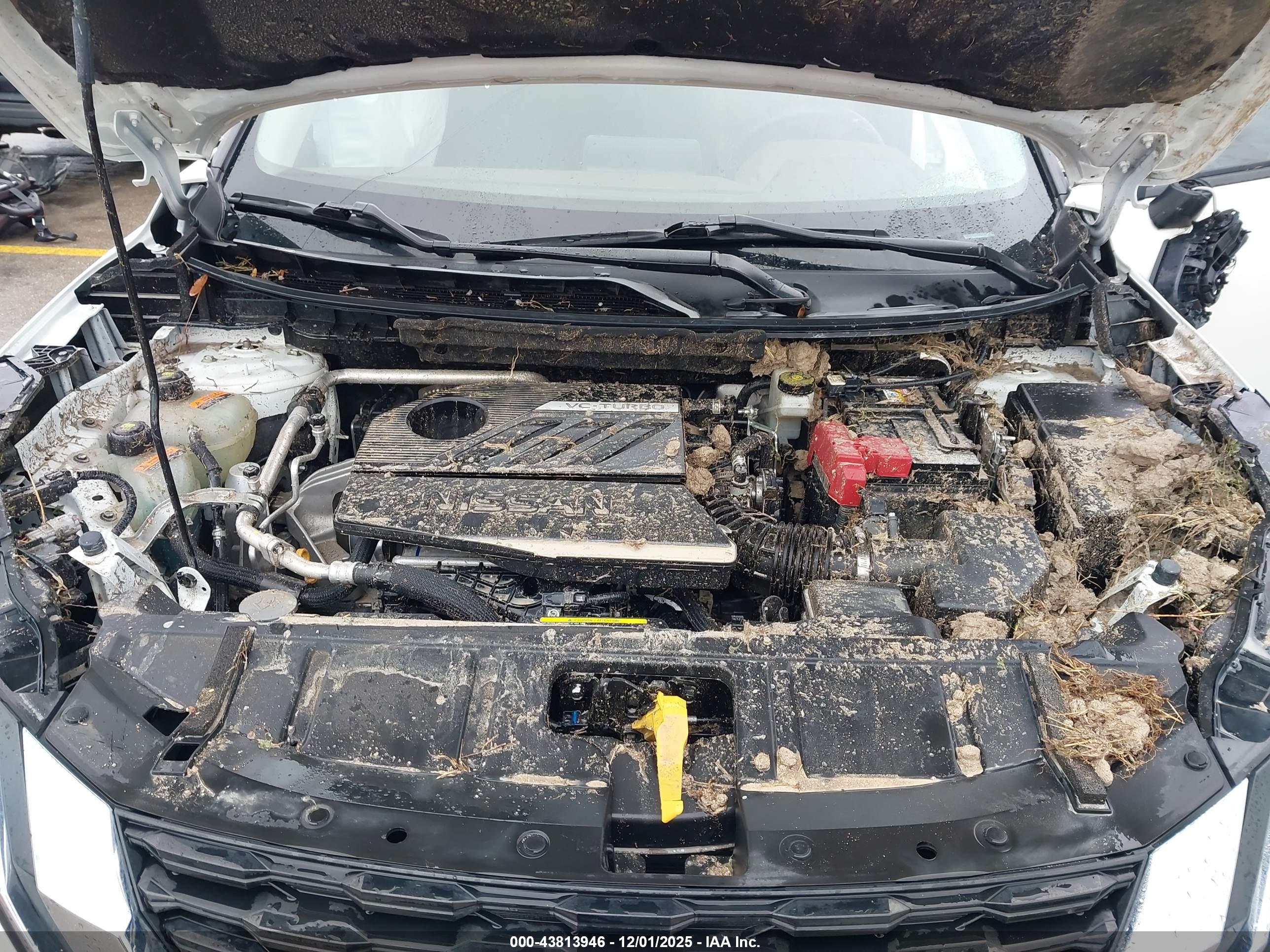 NISSAN ROGUE image 10
