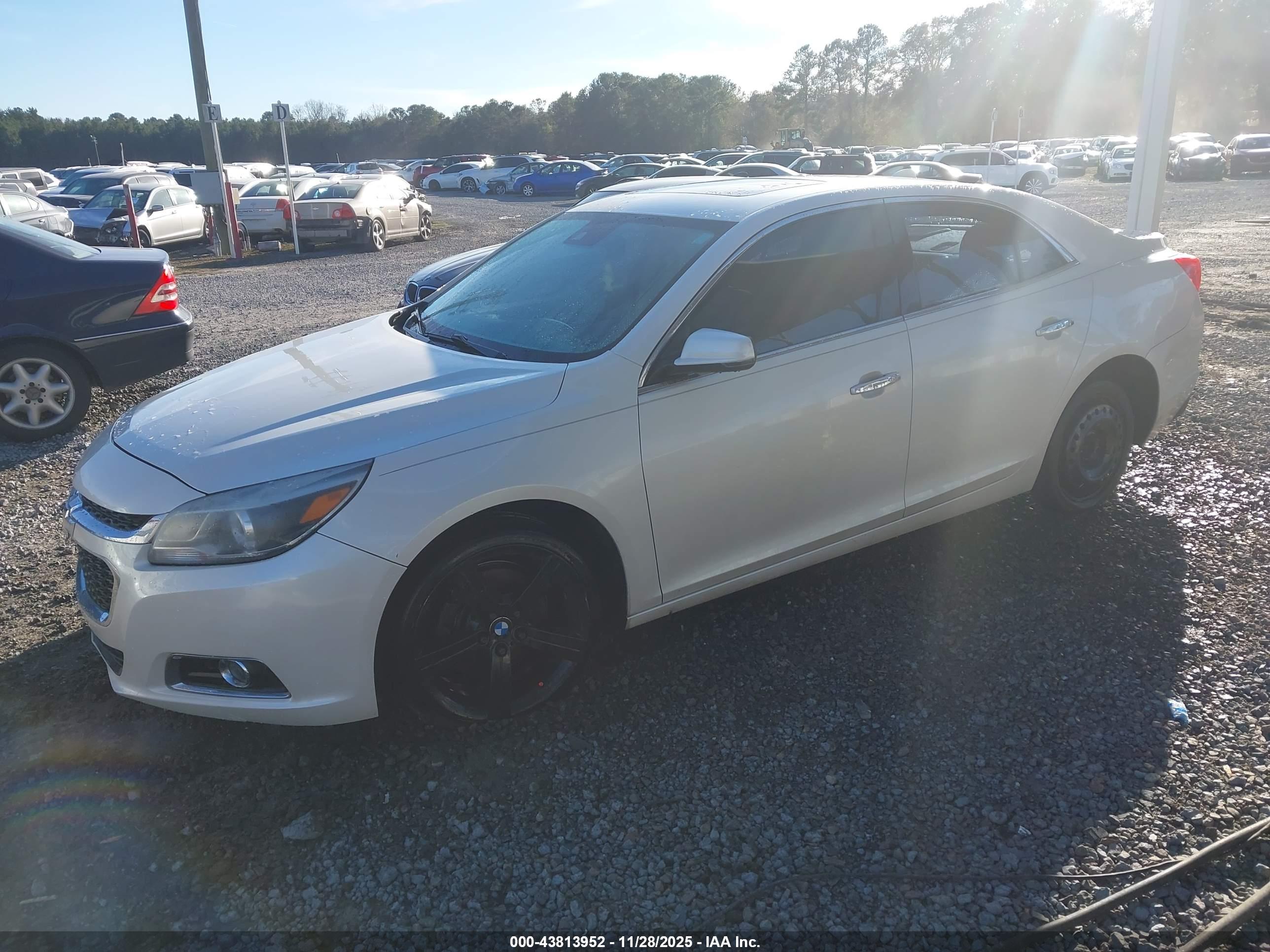 CHEVROLET MALIBU image 2