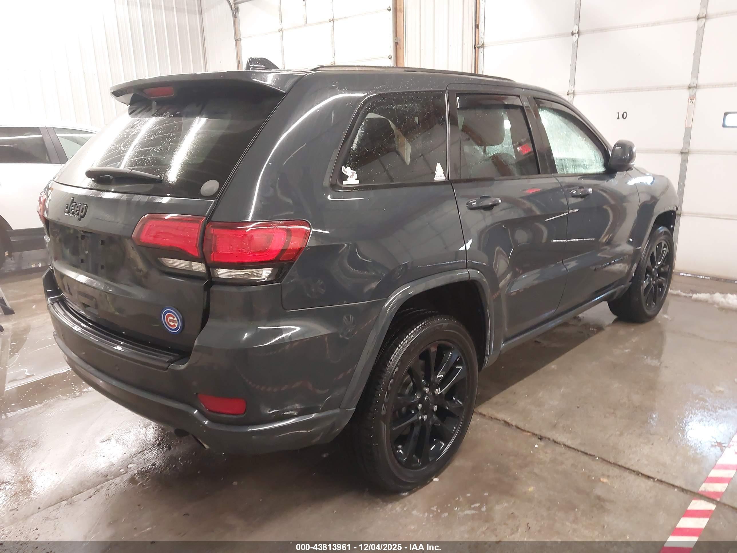 JEEP GRAND image 4
