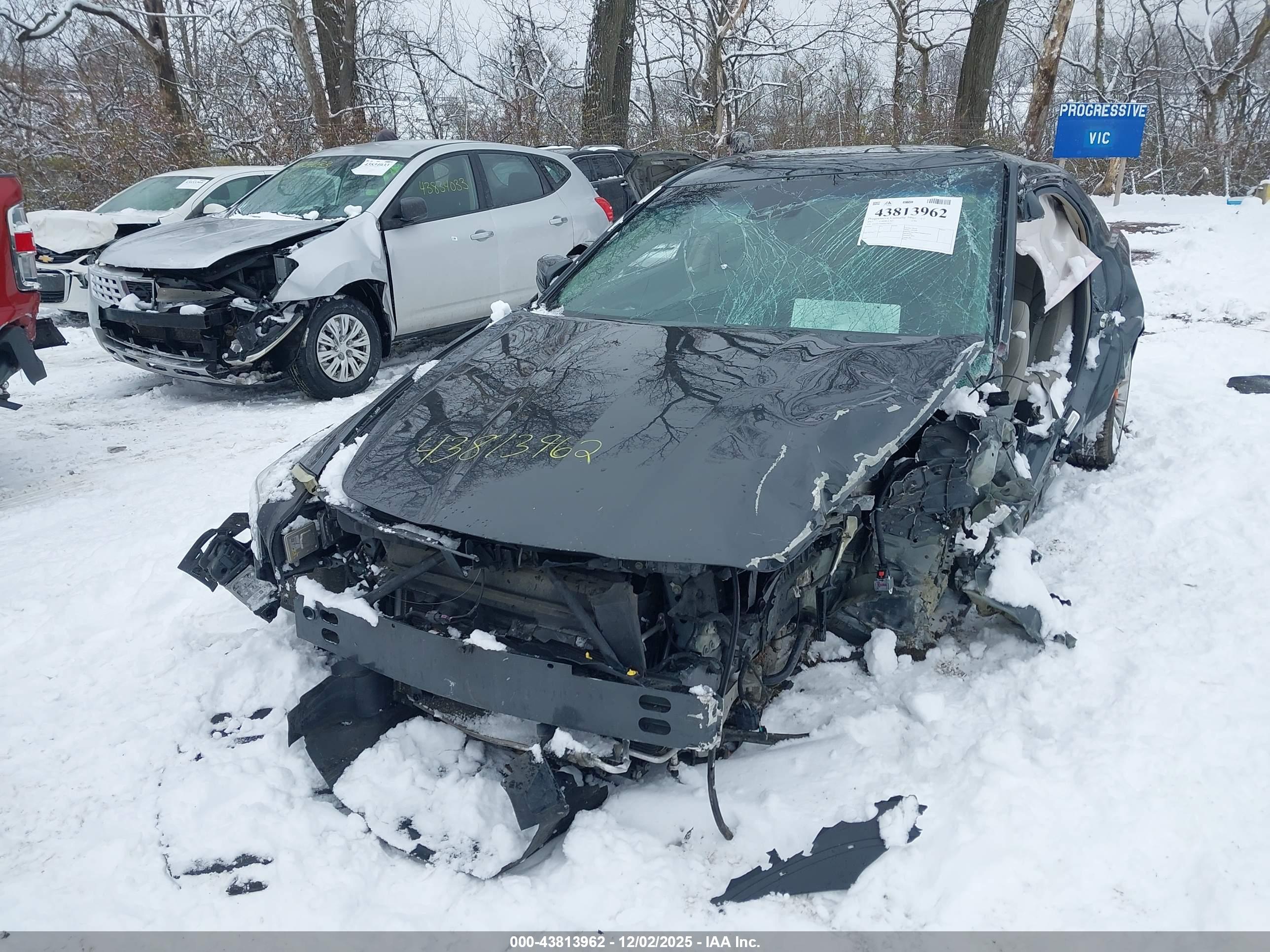 CADILLAC CTS image 2