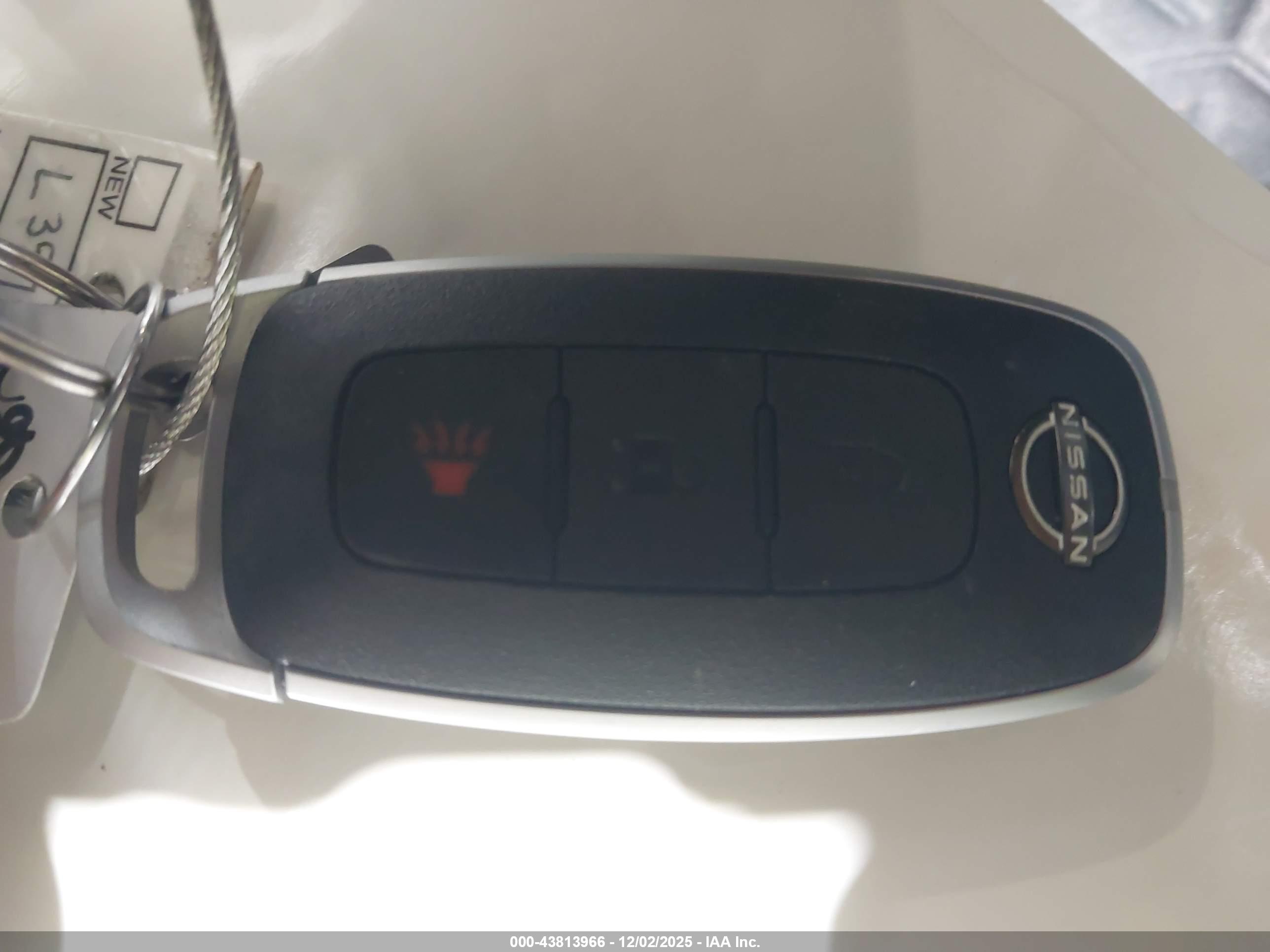 NISSAN KICKS image 11
