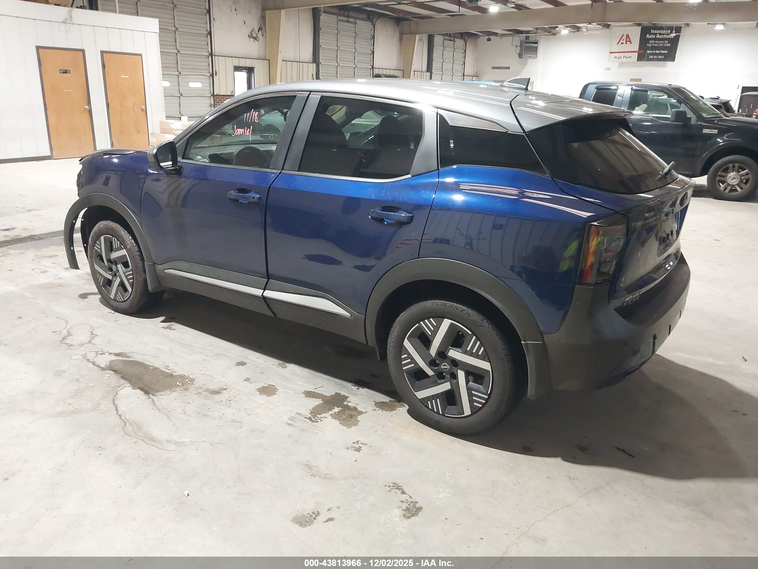 NISSAN KICKS image 3