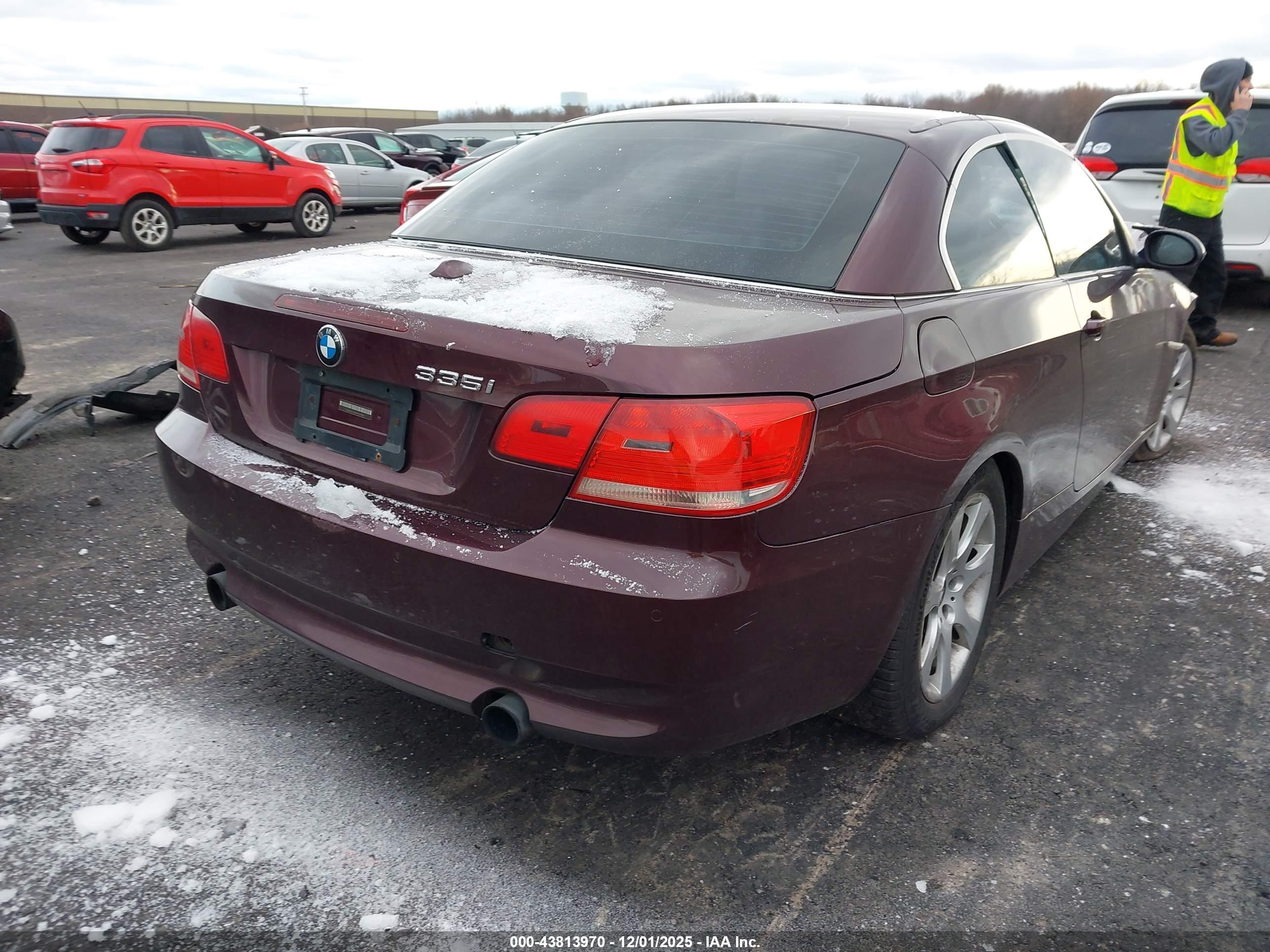 BMW 335I image 4