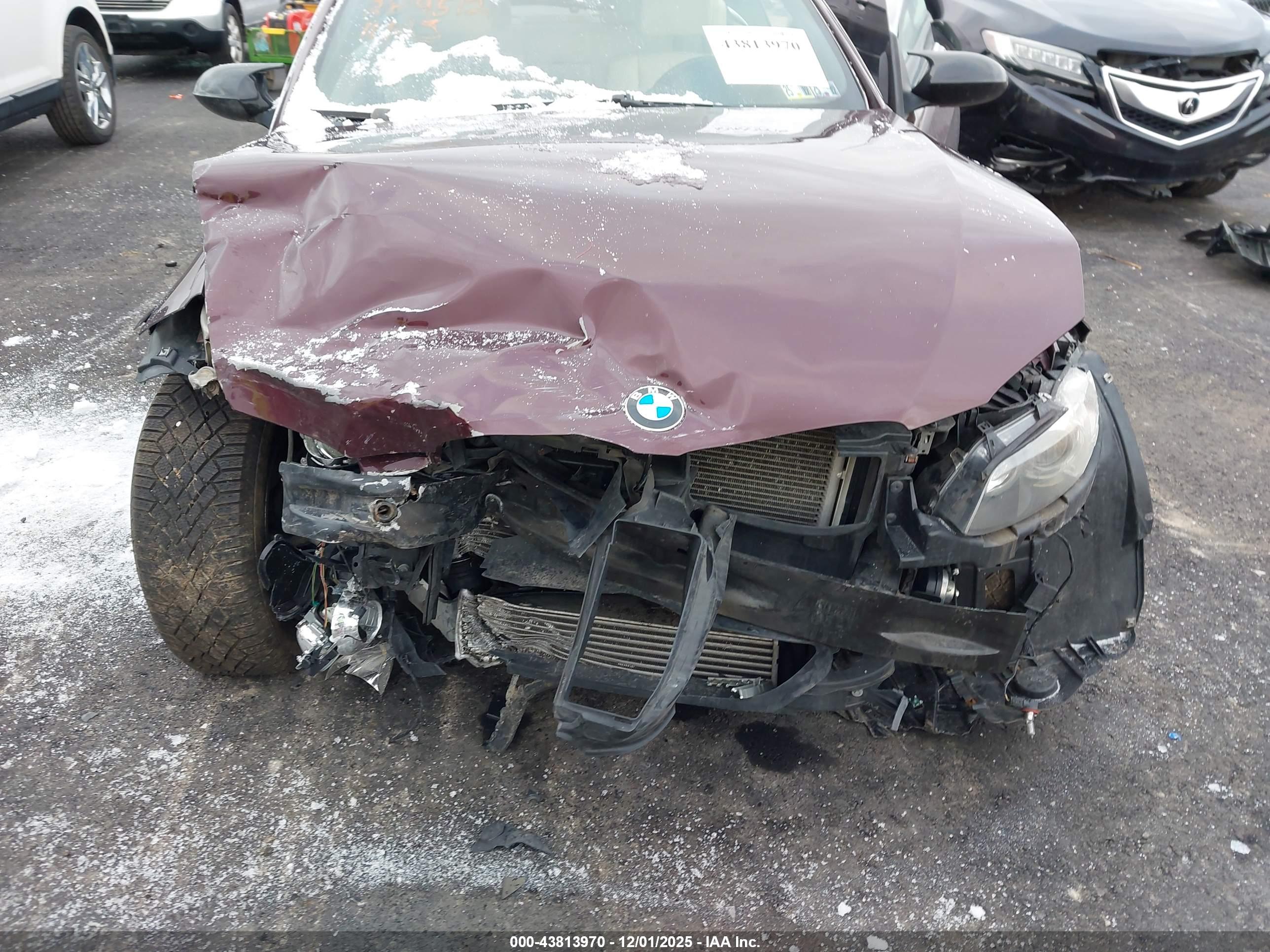 BMW 335I image 6