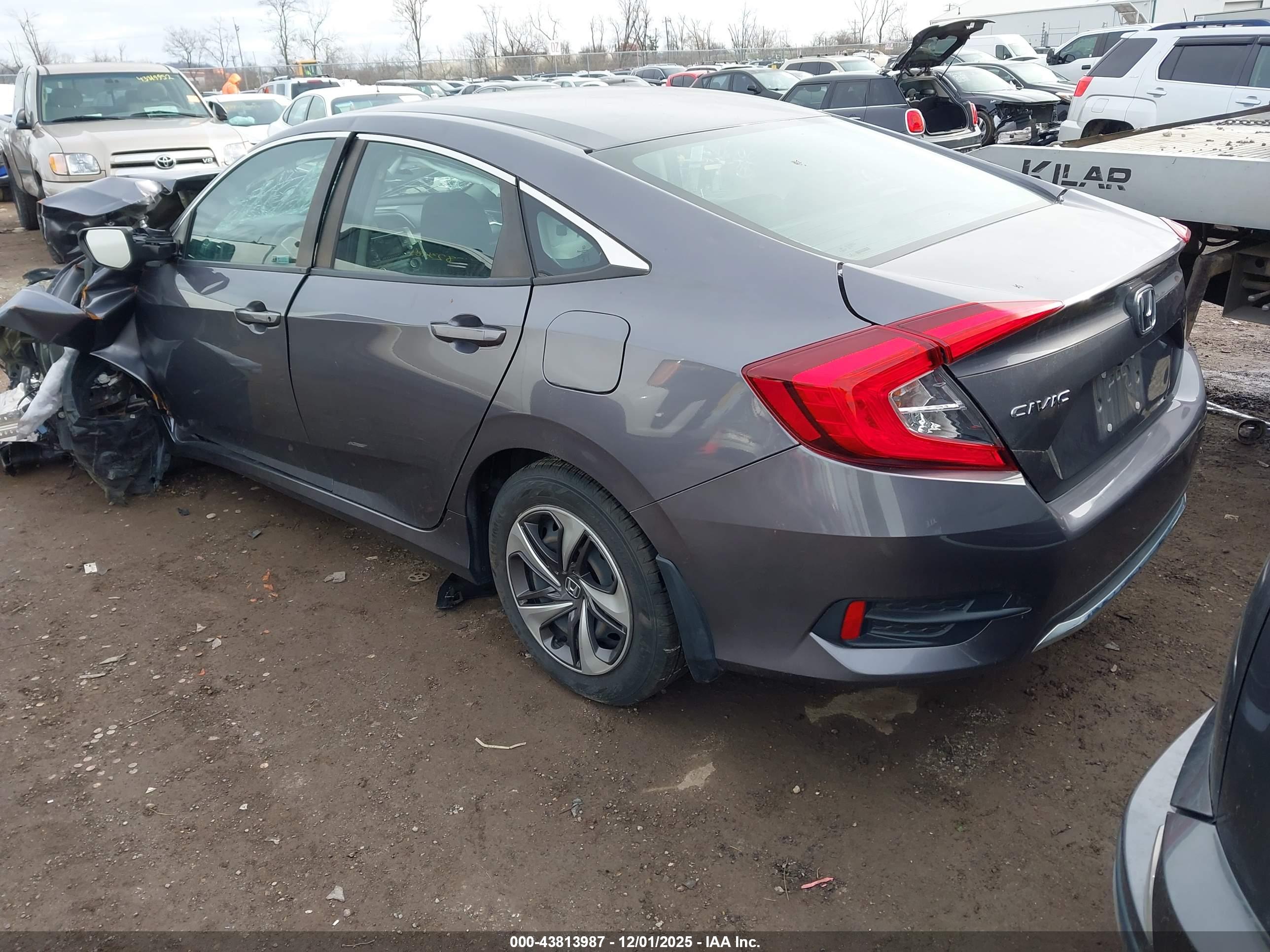 HONDA CIVIC image 3