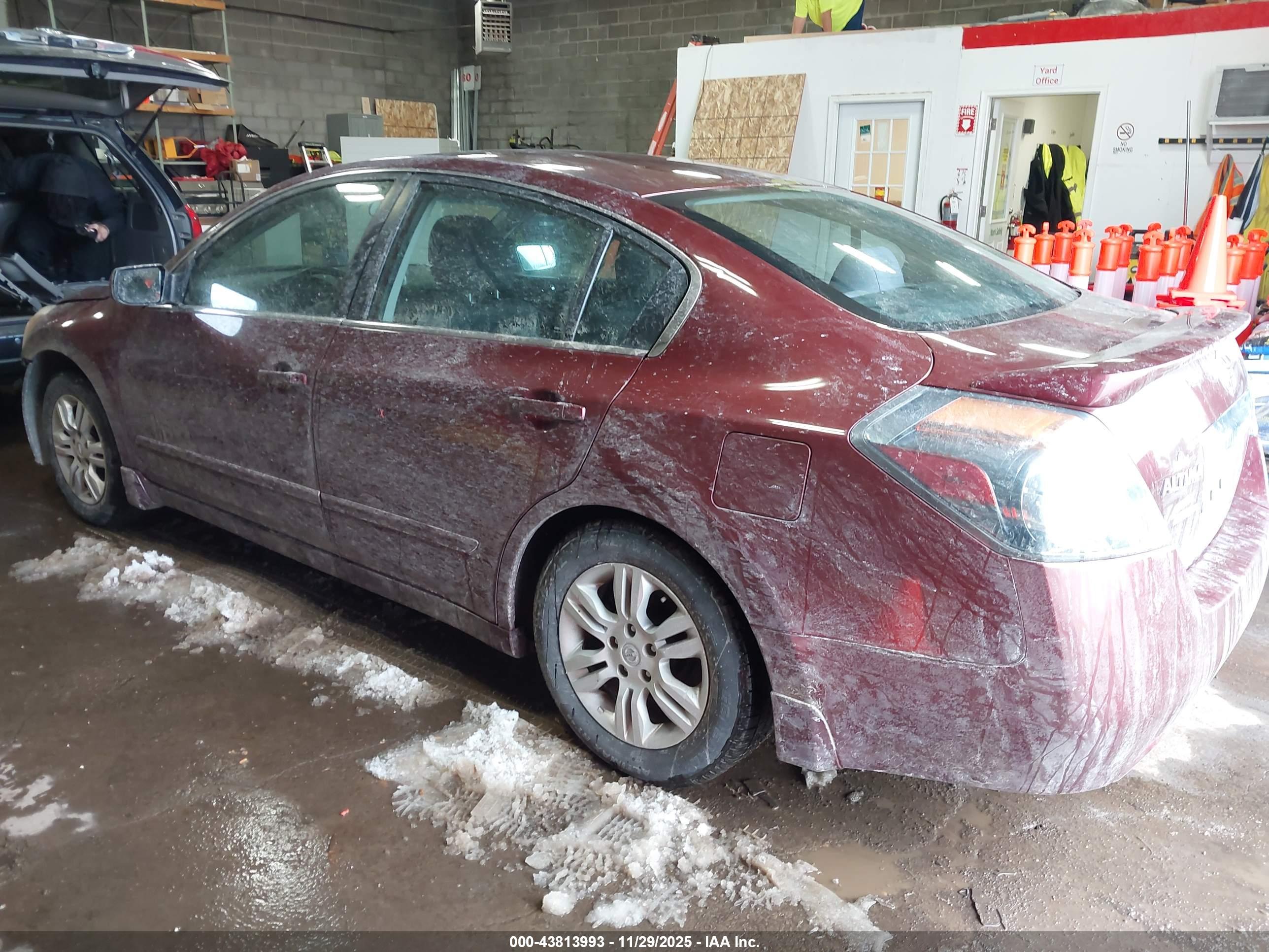 NISSAN ALTIMA image 3