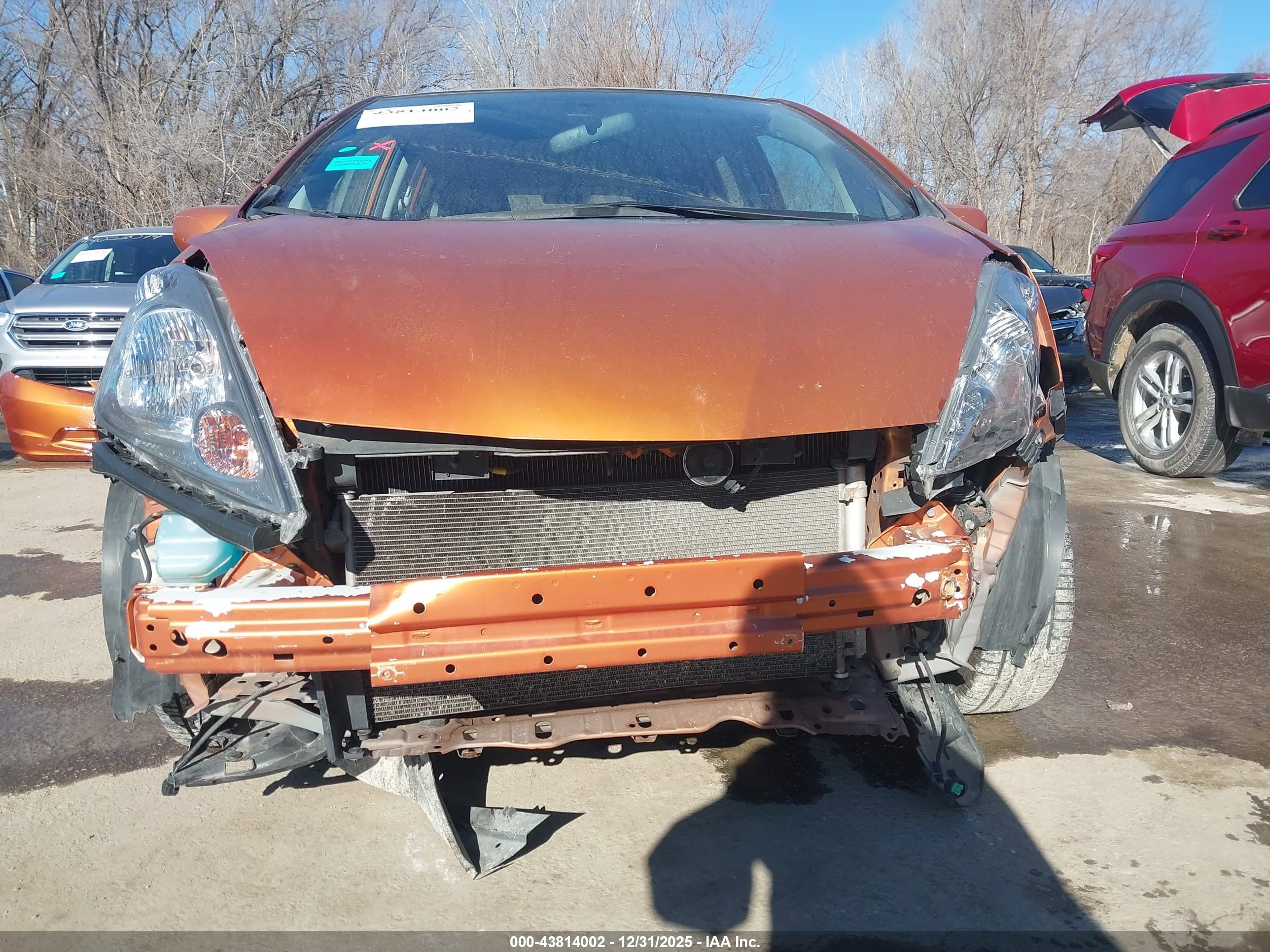 HONDA FIT image 6