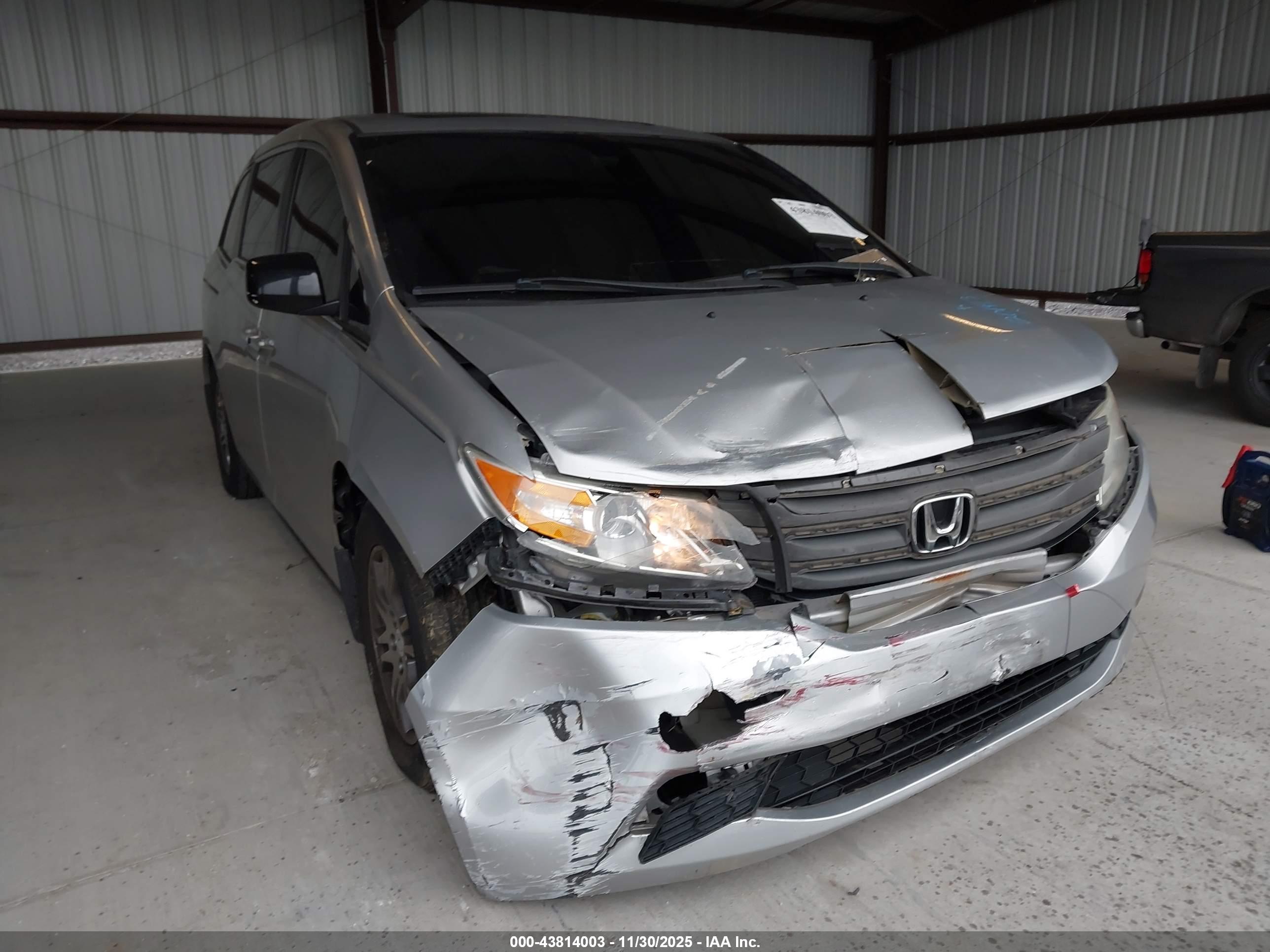 HONDA ODYSSEY image 6