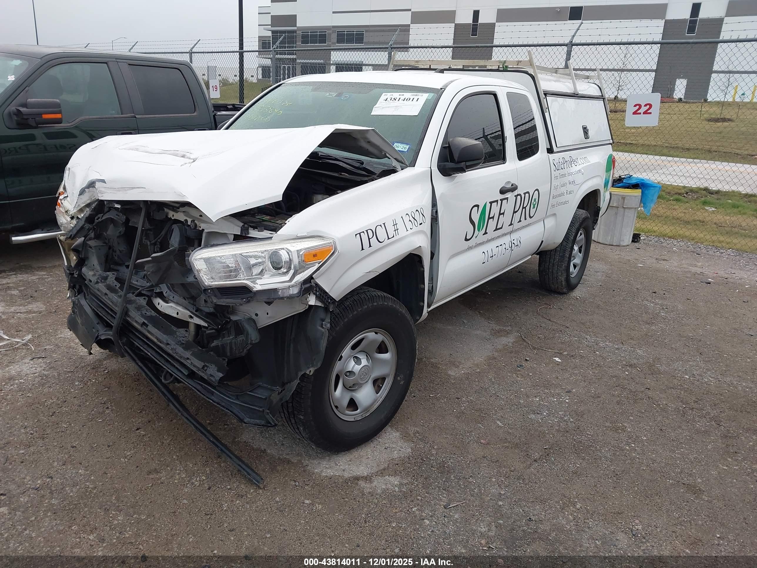 TOYOTA TACOMA image 2