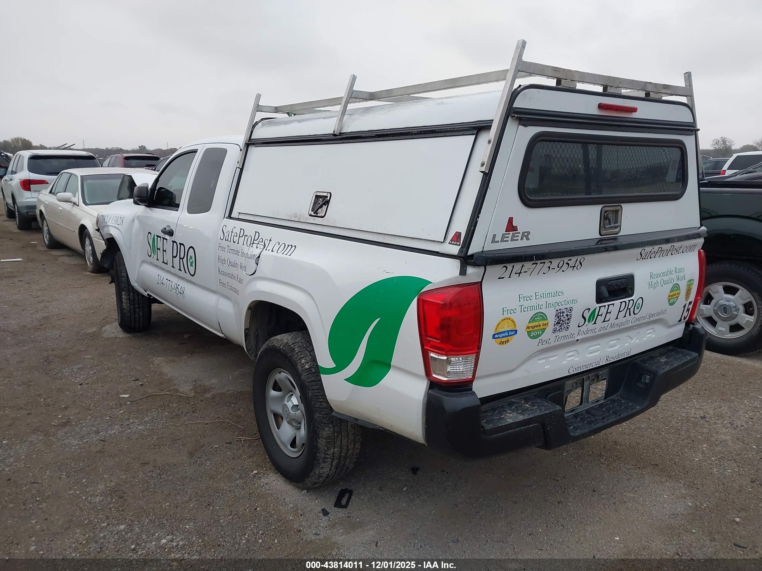 TOYOTA TACOMA image 3