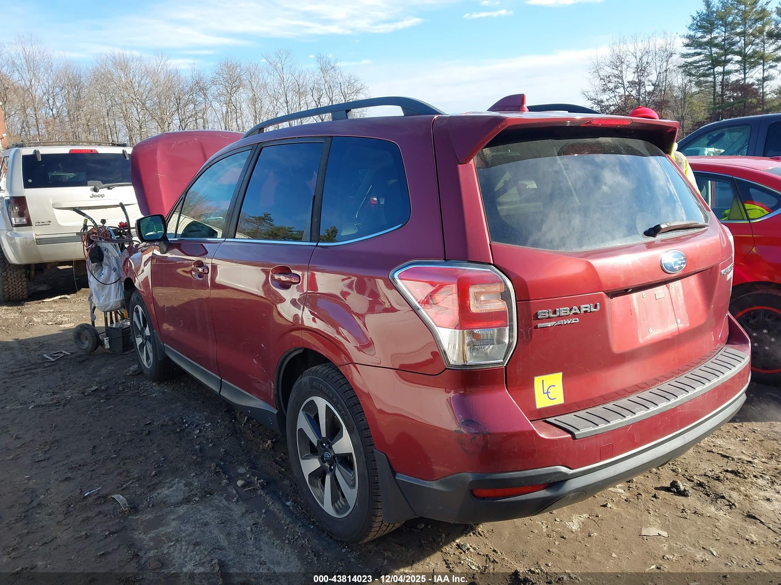 SUBARU FORESTER image 3