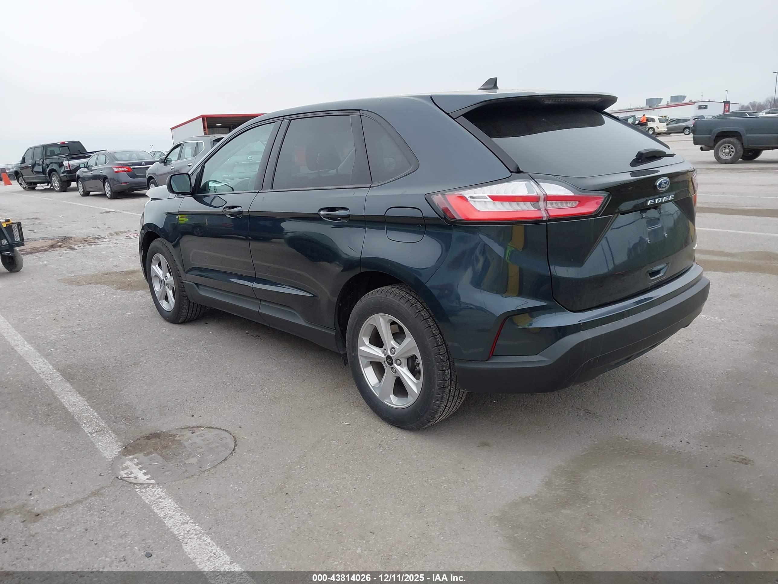 FORD EDGE image 3