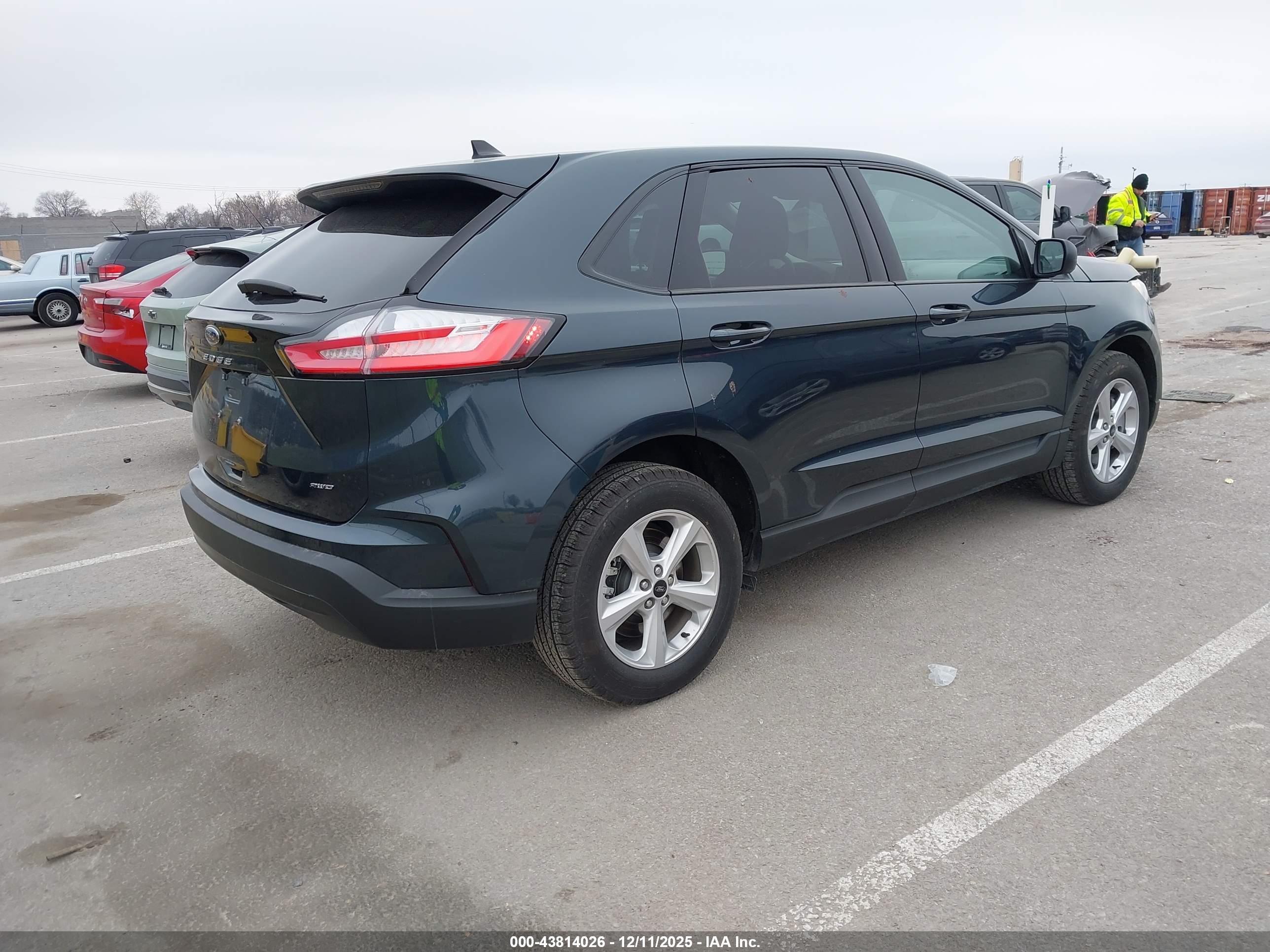FORD EDGE image 4