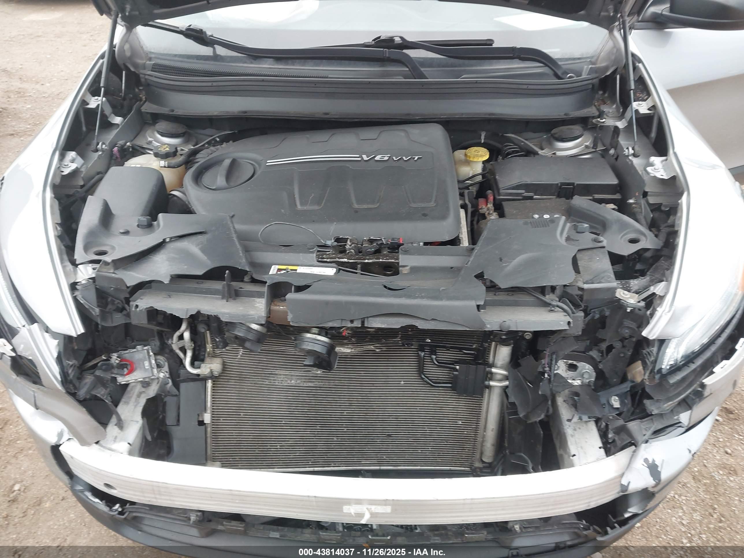 JEEP CHEROKEE image 10