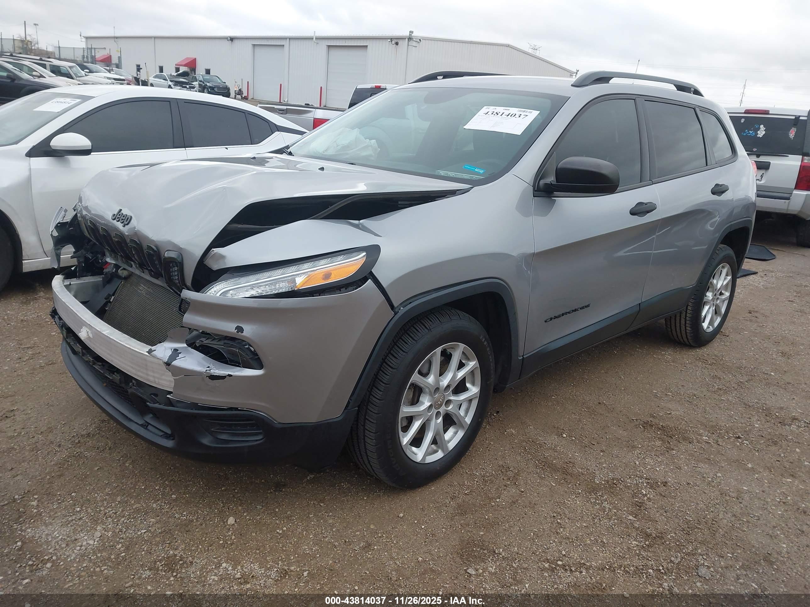 JEEP CHEROKEE image 2