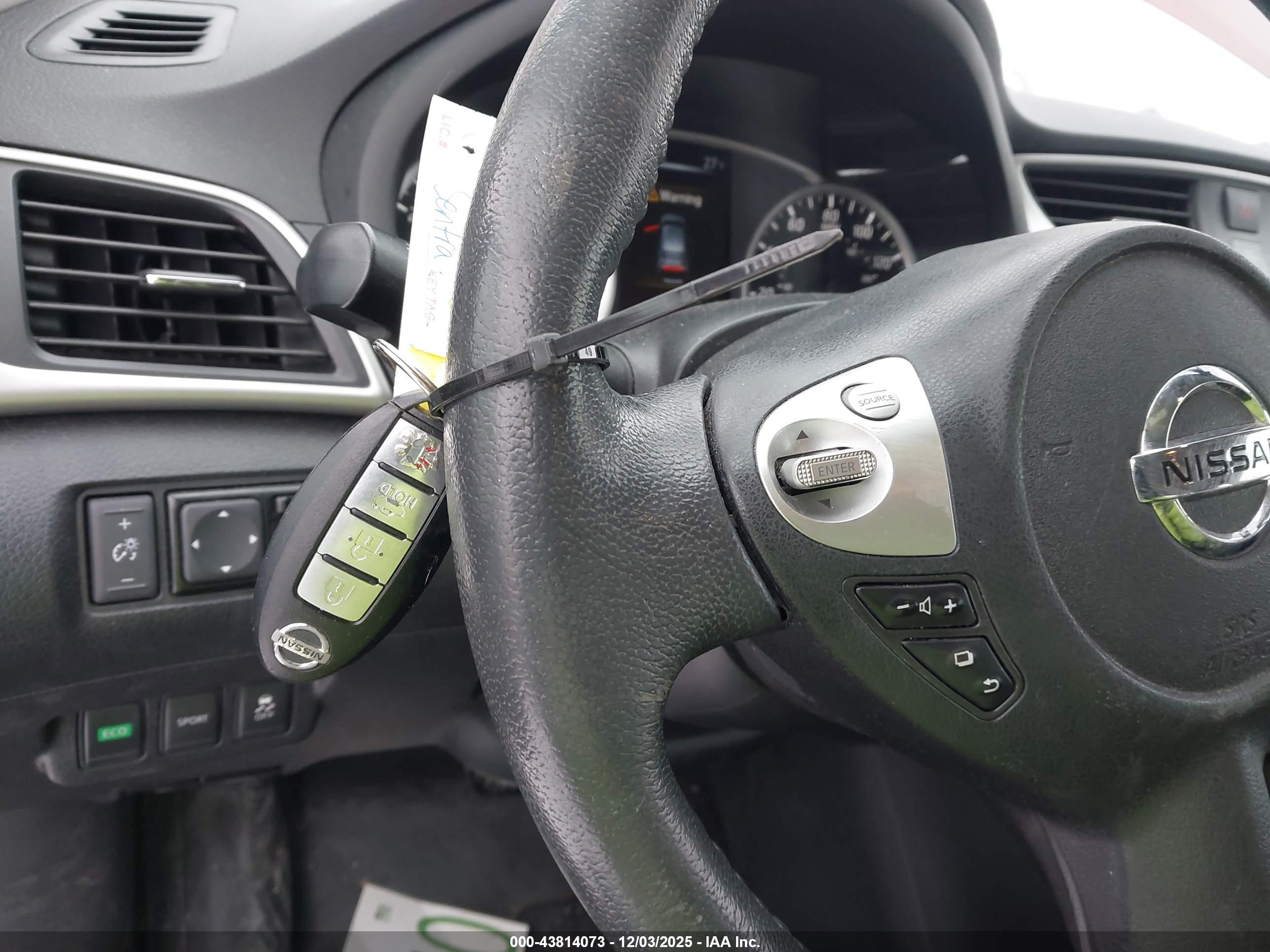 NISSAN SENTRA image 11
