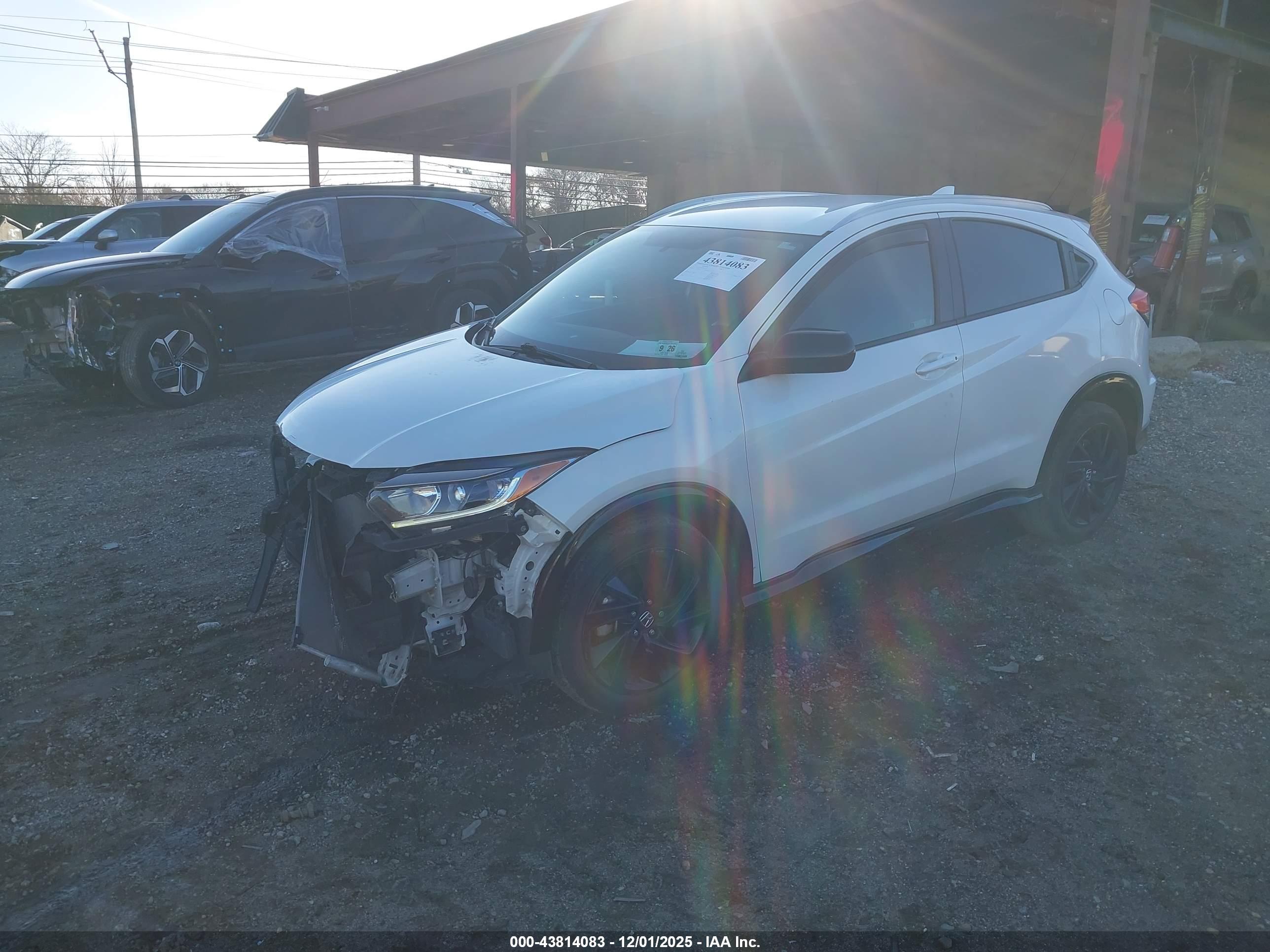 HONDA HR-V image 2